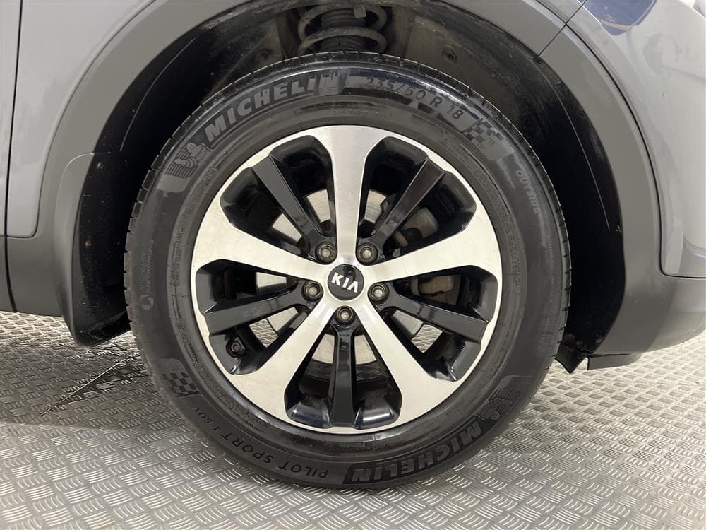 Kia Sorento 2.2 CRDi AWD 7-sits Skinn Navi B-Kamera Euro 6interiör
