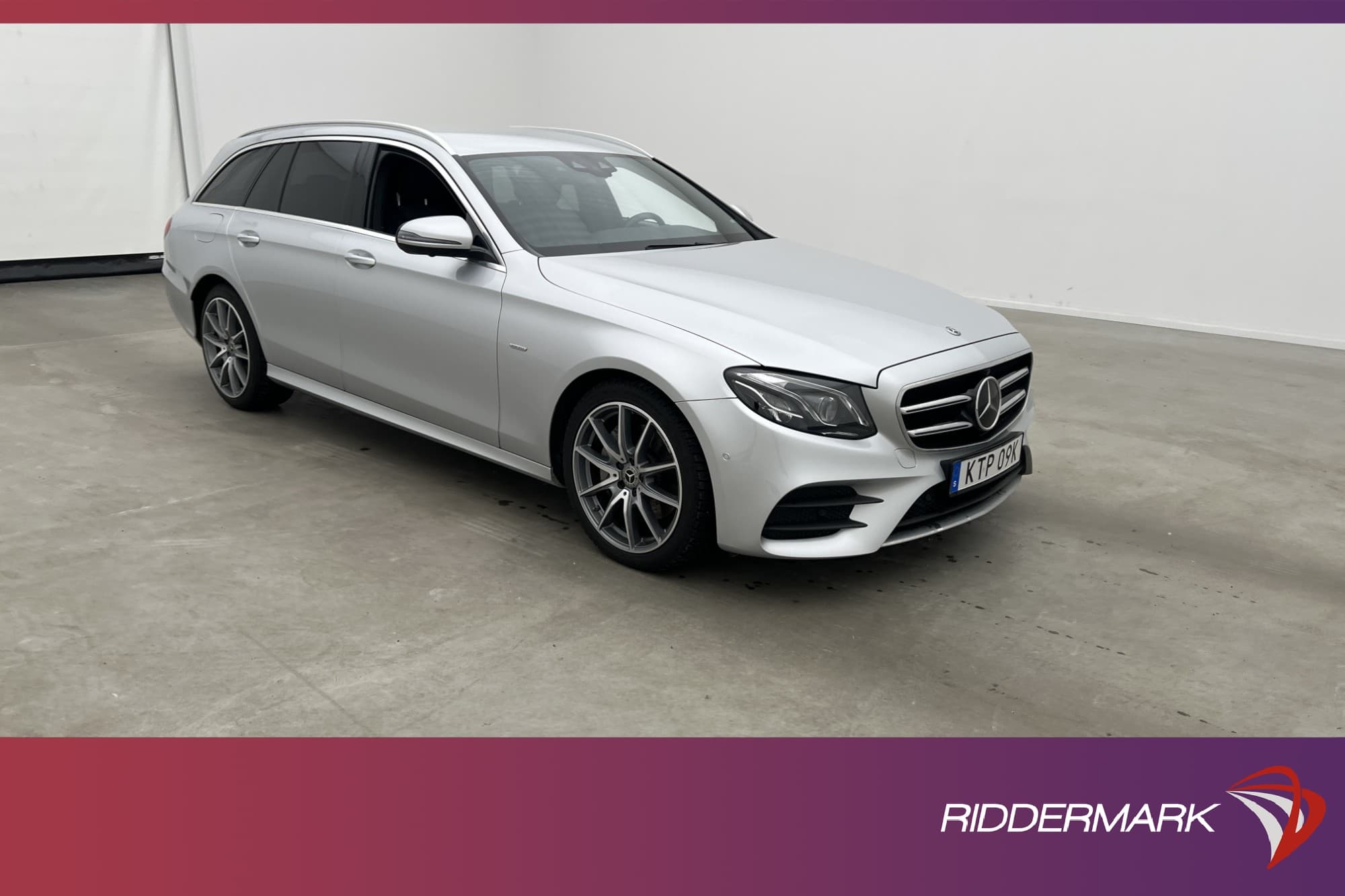 Mercedes-Benz E 220 T 4M