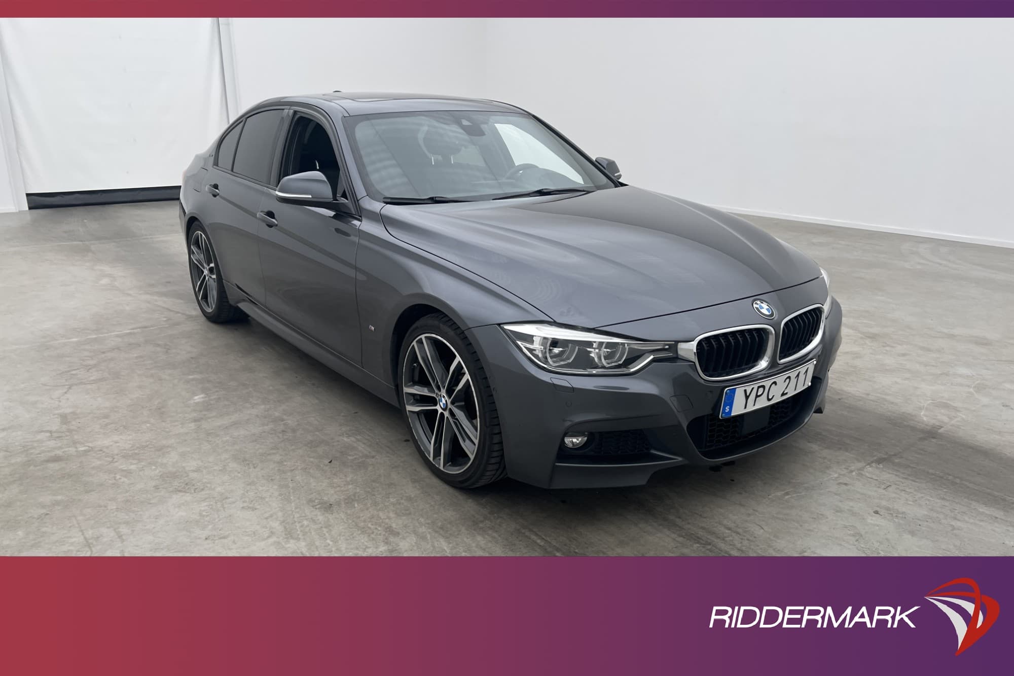 BMW 330e 252hk