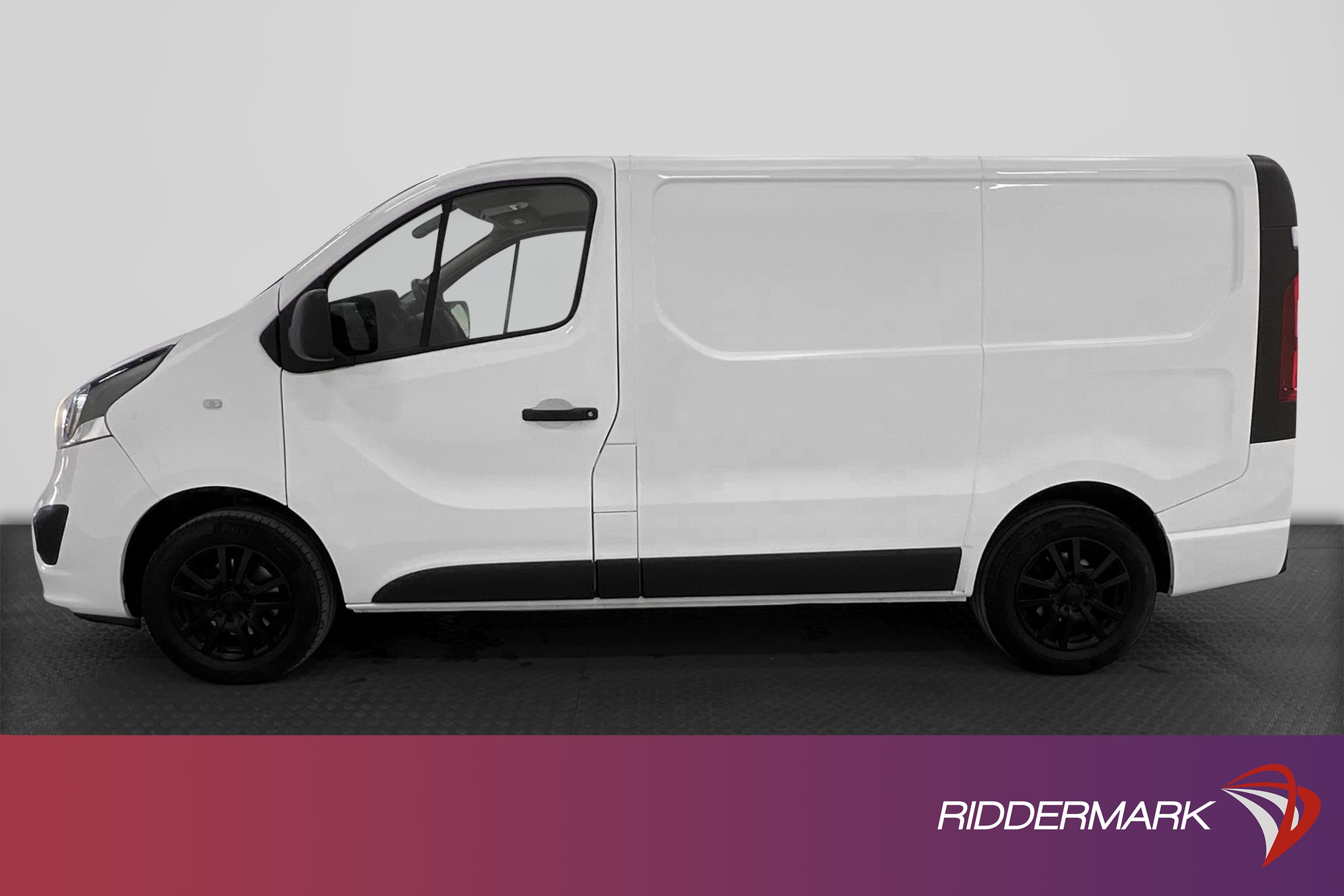 Opel Vivaro 1.6 CDTI 120hk L2 PDC Navi 3-sits Drag Värmare