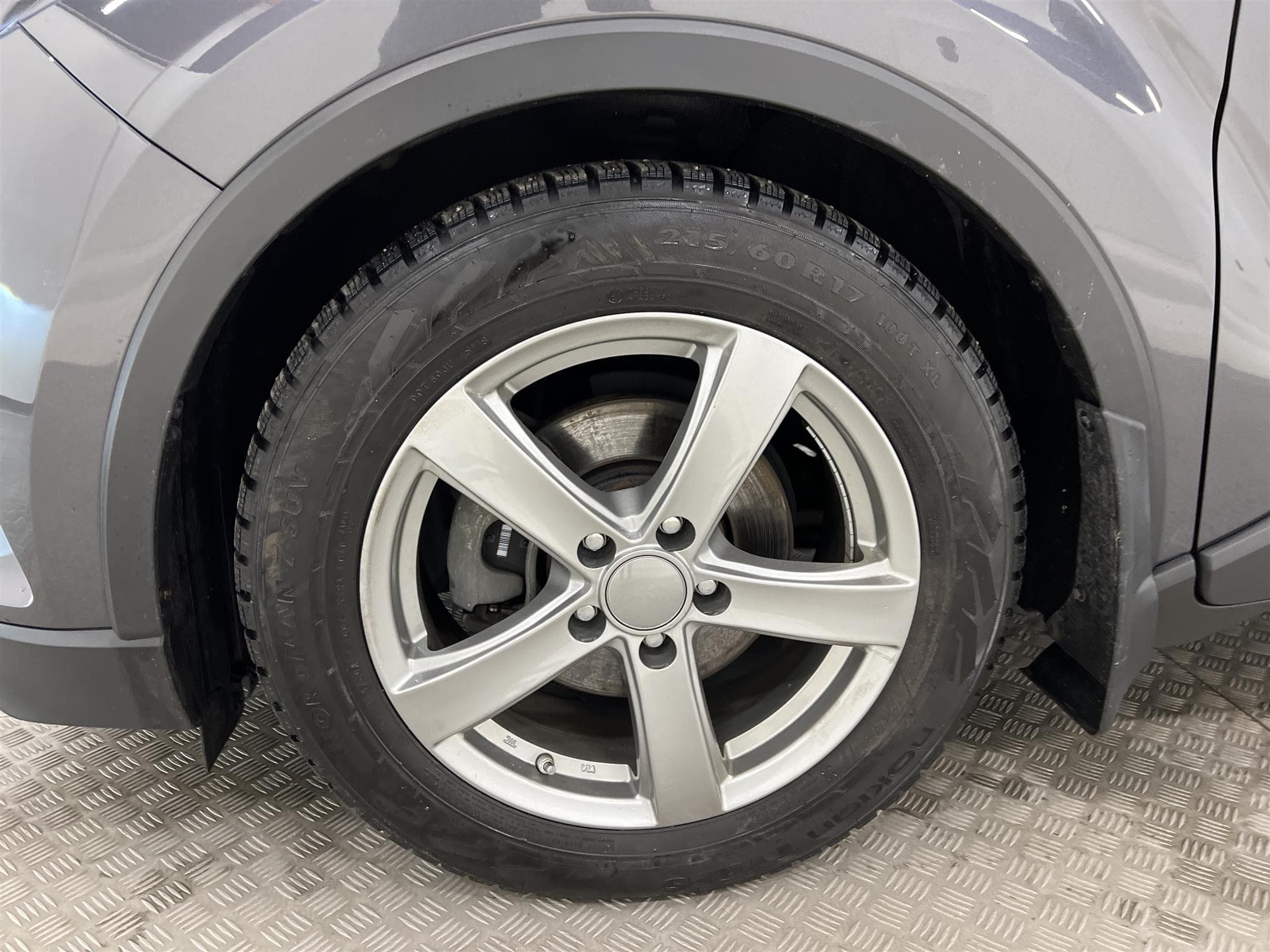 Toyota C-HR Hybrid CVT 122hk Executive JBL Skinn B-Kamera