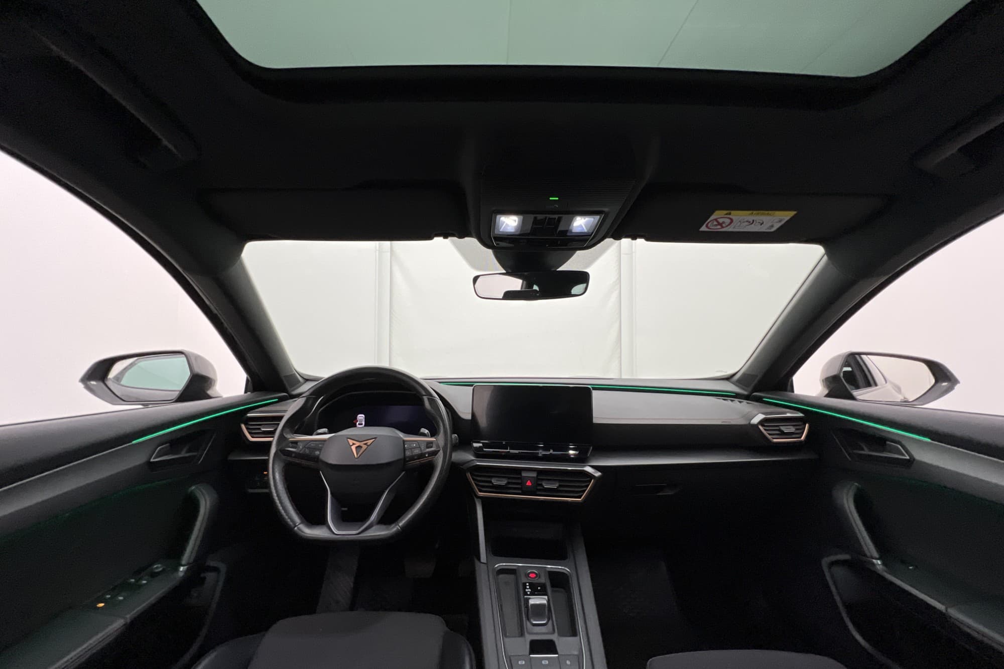 CUPRA Formentor e-Hybrid 204hk Panorama Kamera CarPlay Drag