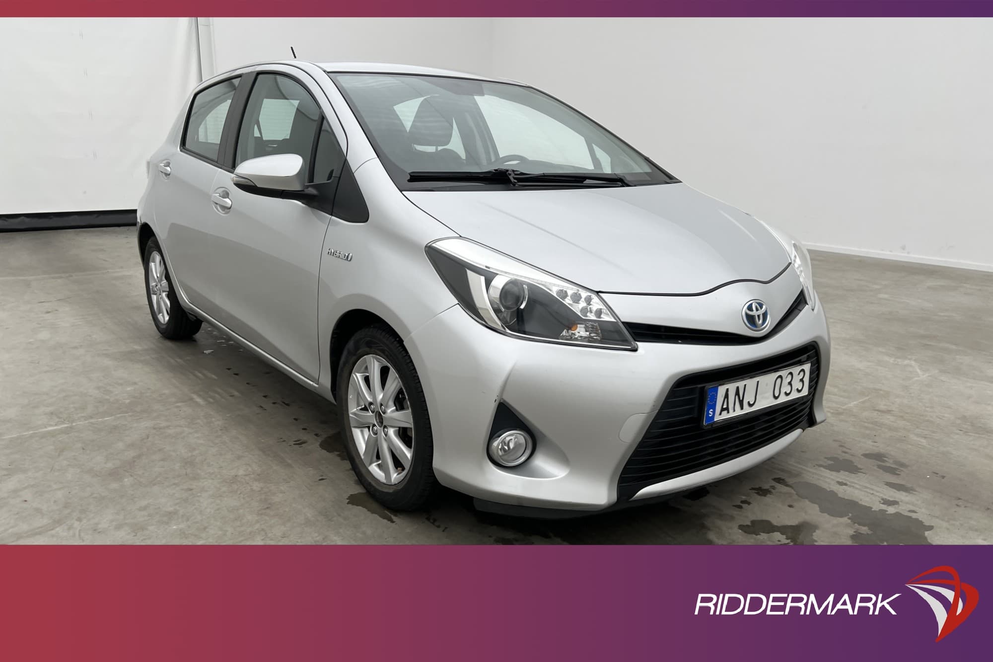 Toyota Yaris Hybrid 101hk
