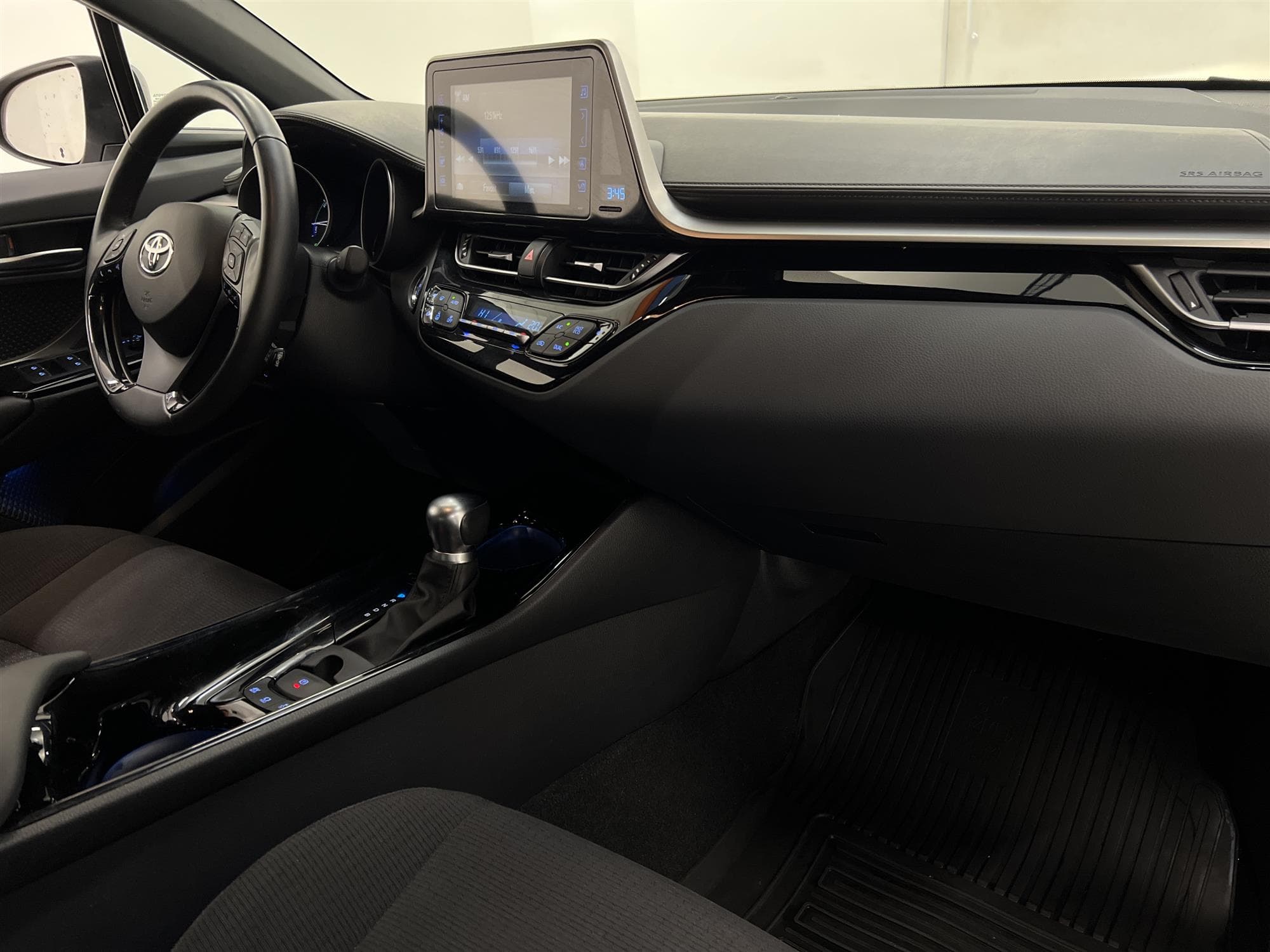 Toyota C-HR Hybrid 122hk B-Kam Lane Assist 0,38L/mil