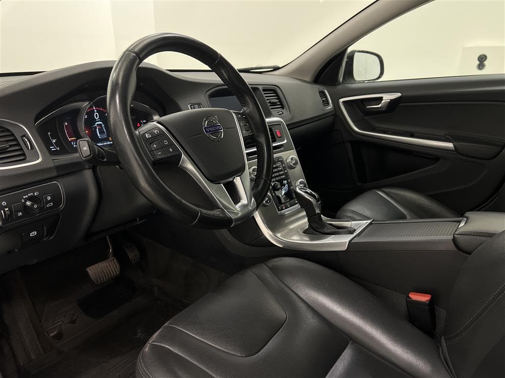 Volvo S60 Cross Country D4 AWD Summum VOC Navi D-Värm Skinn