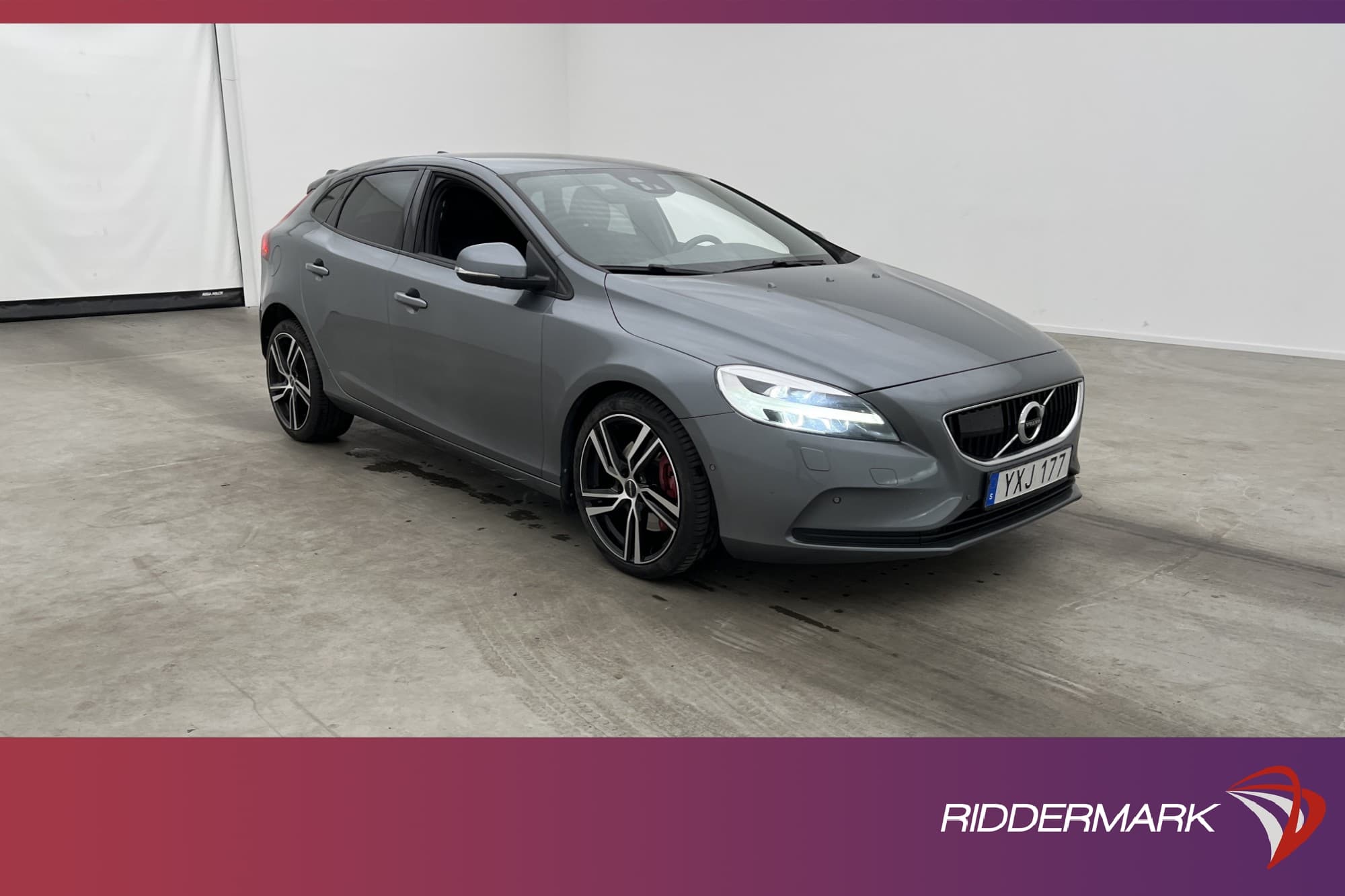 Volvo V40 T3