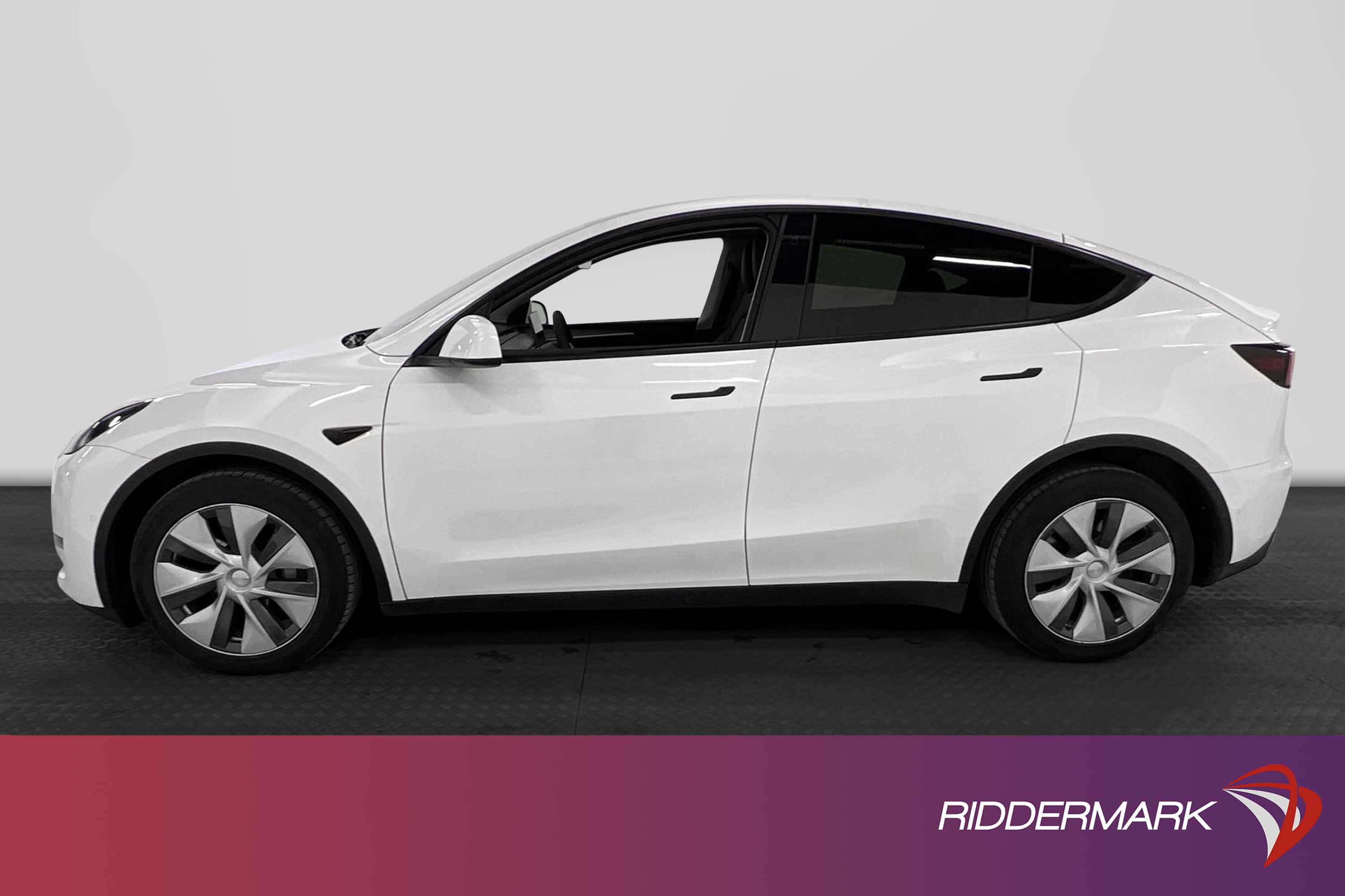 Tesla Model Y Long Range 345hk