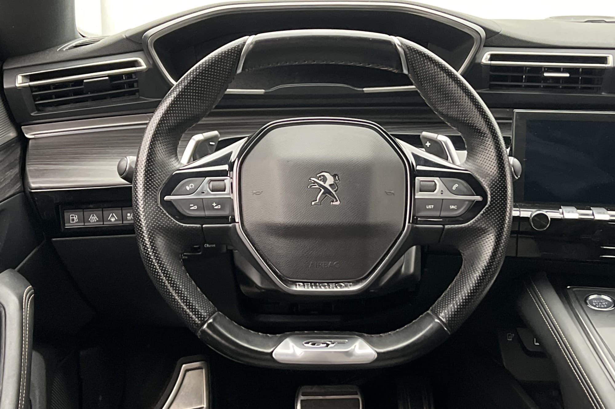 Peugeot 508 SW Plug-in GT Focal Kamera CarPlay Navi Drag