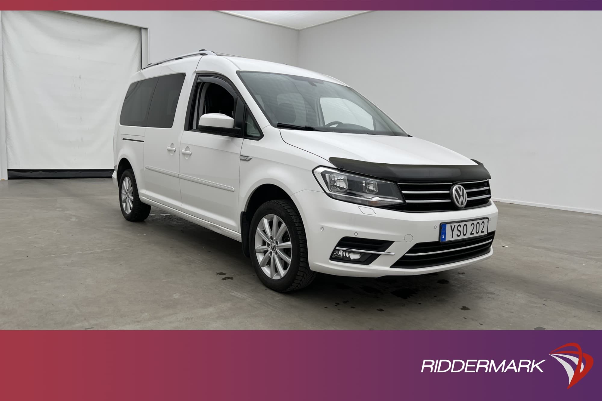 Volkswagen Caddy Maxi Life 1.4TSI Värmare Dragkrok PDC Moms