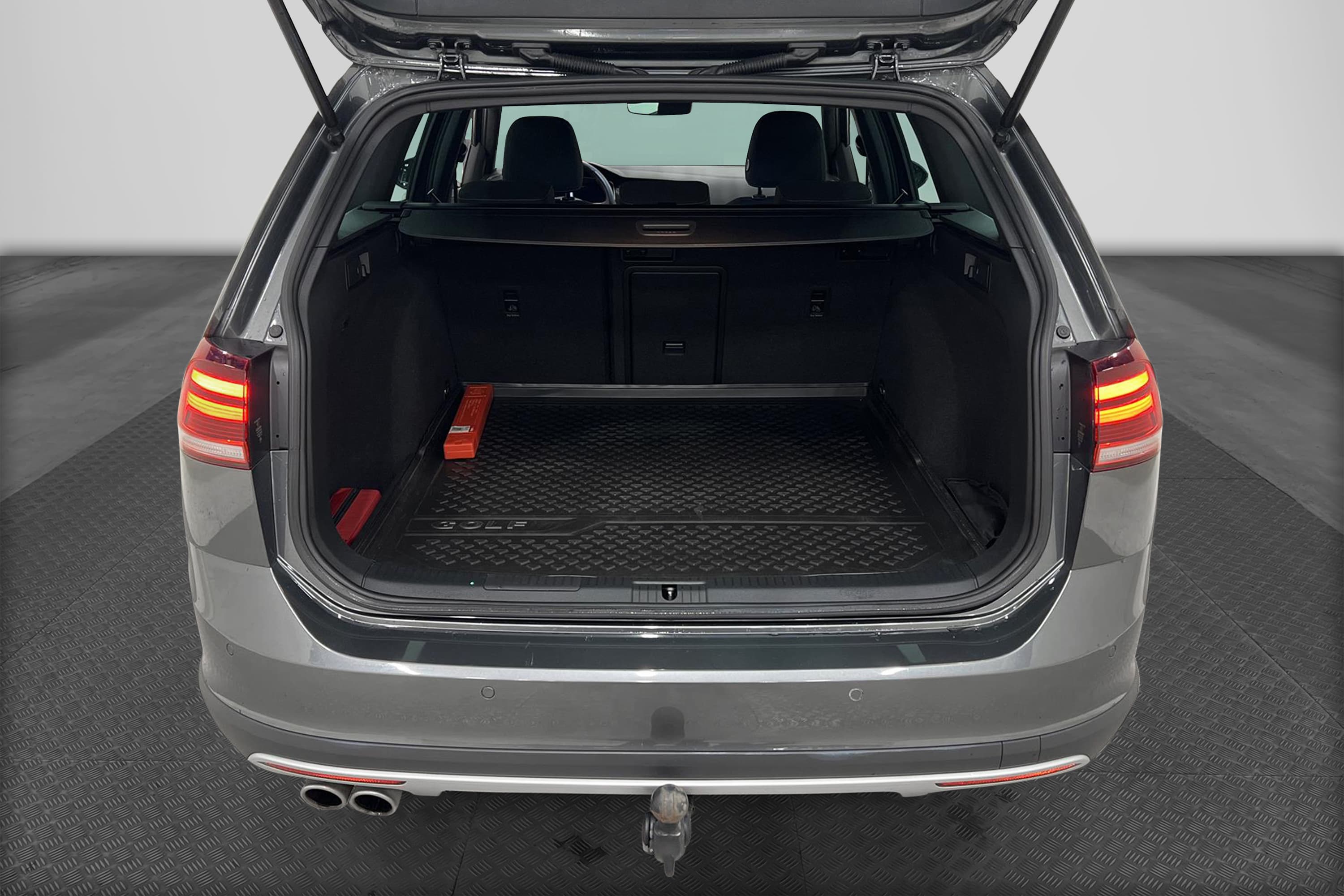Volkswagen  Golf Alltrack 2.0 TDI 4M 184hk Cockpit D-Värmare