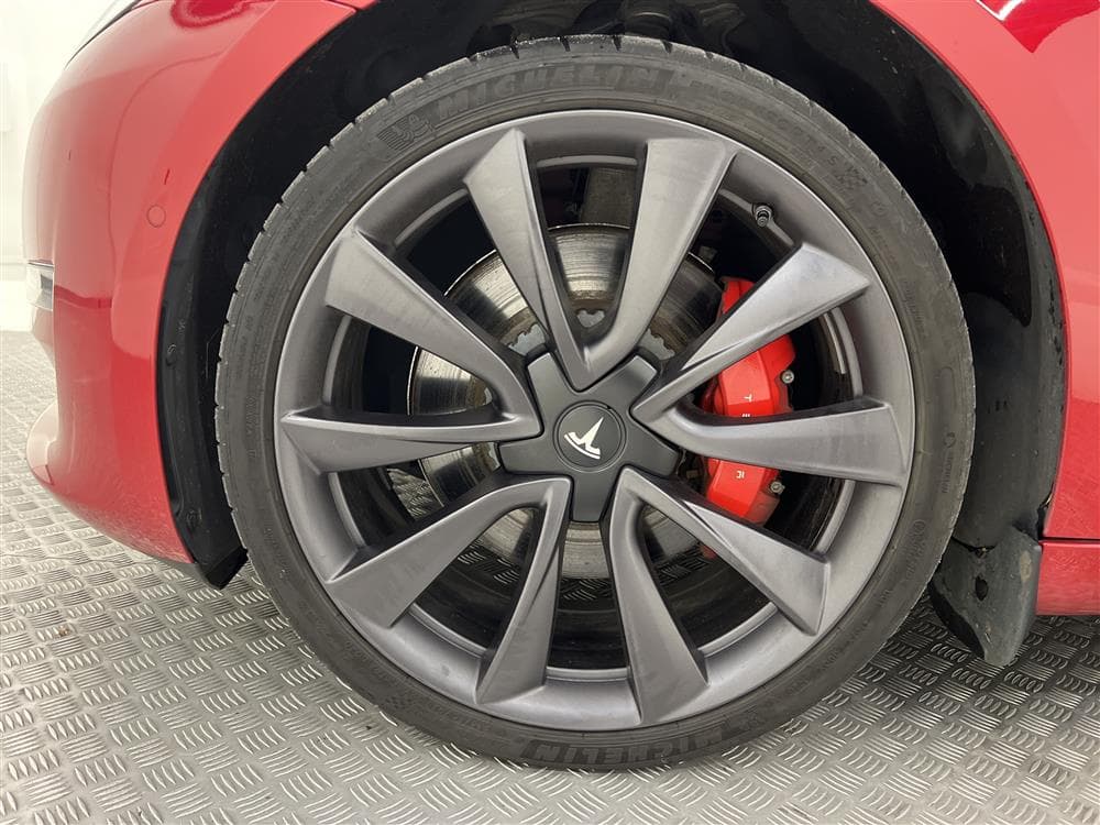 Tesla Model 3 Performance AWD 510hk Ljus interiör Svensksåldinteriör