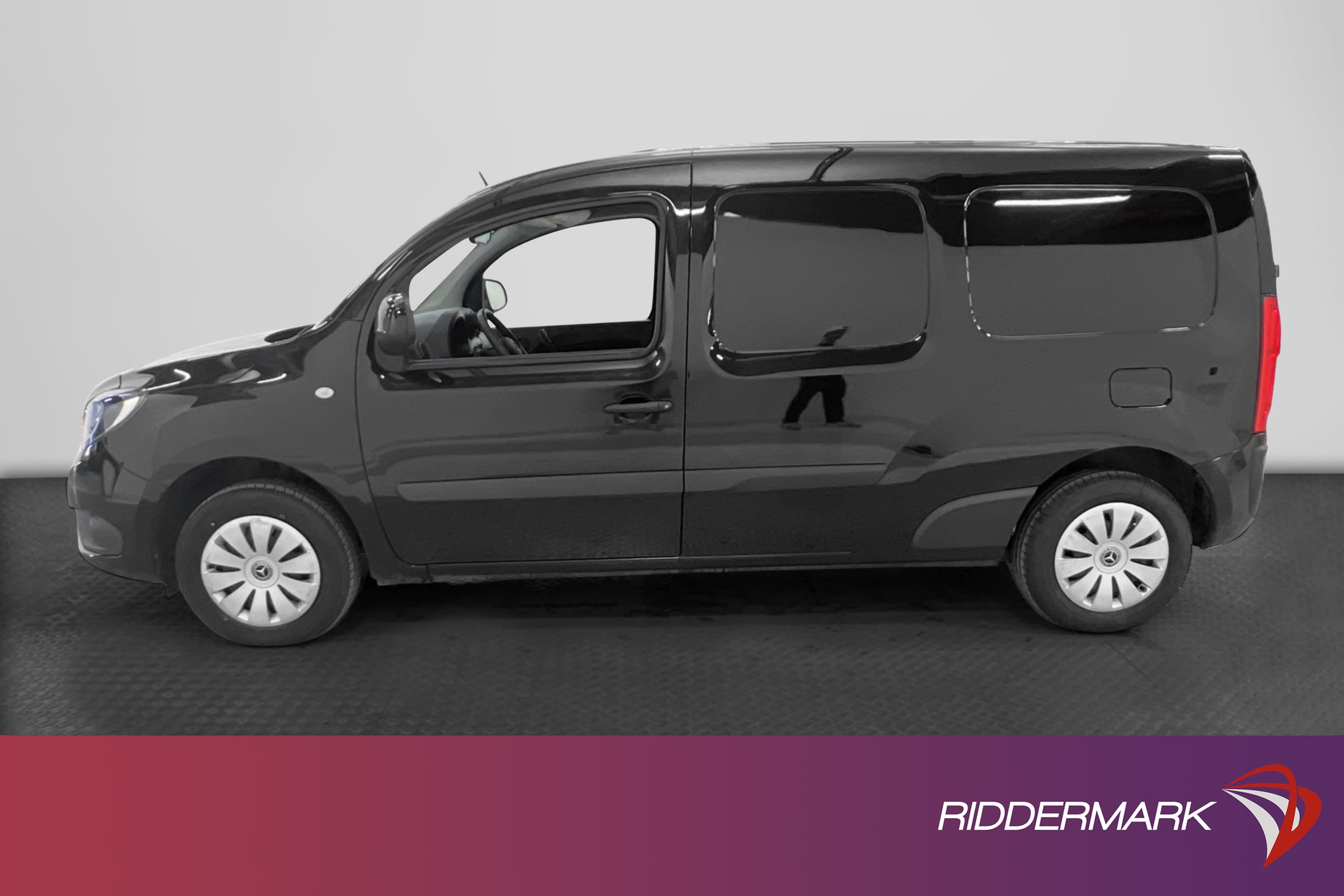 Mercedes-Benz Citan Maxi 109CDI Dragkrok Eu6 3-sits Moms