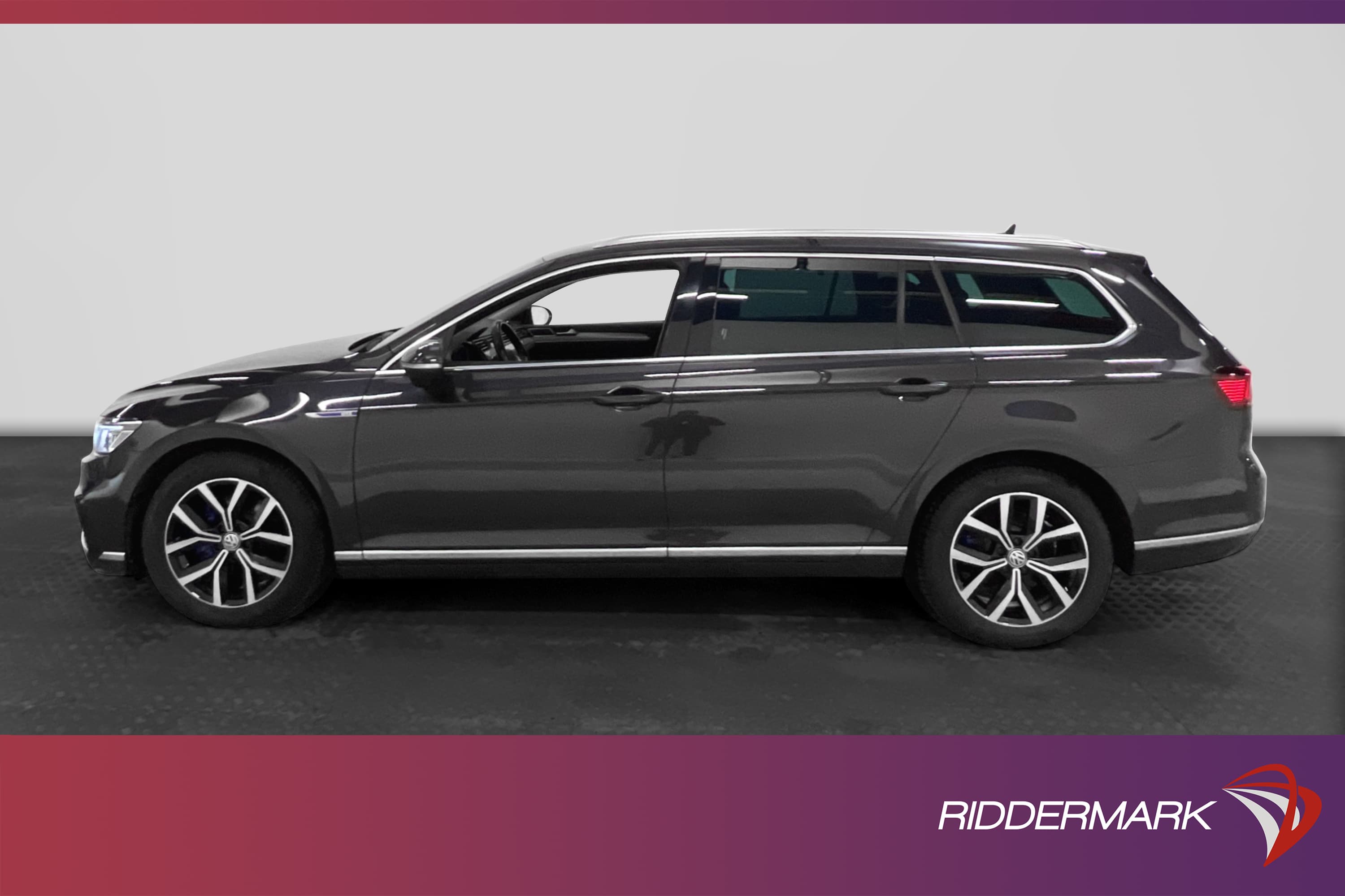 Volkswagen Passat GTE 218hk