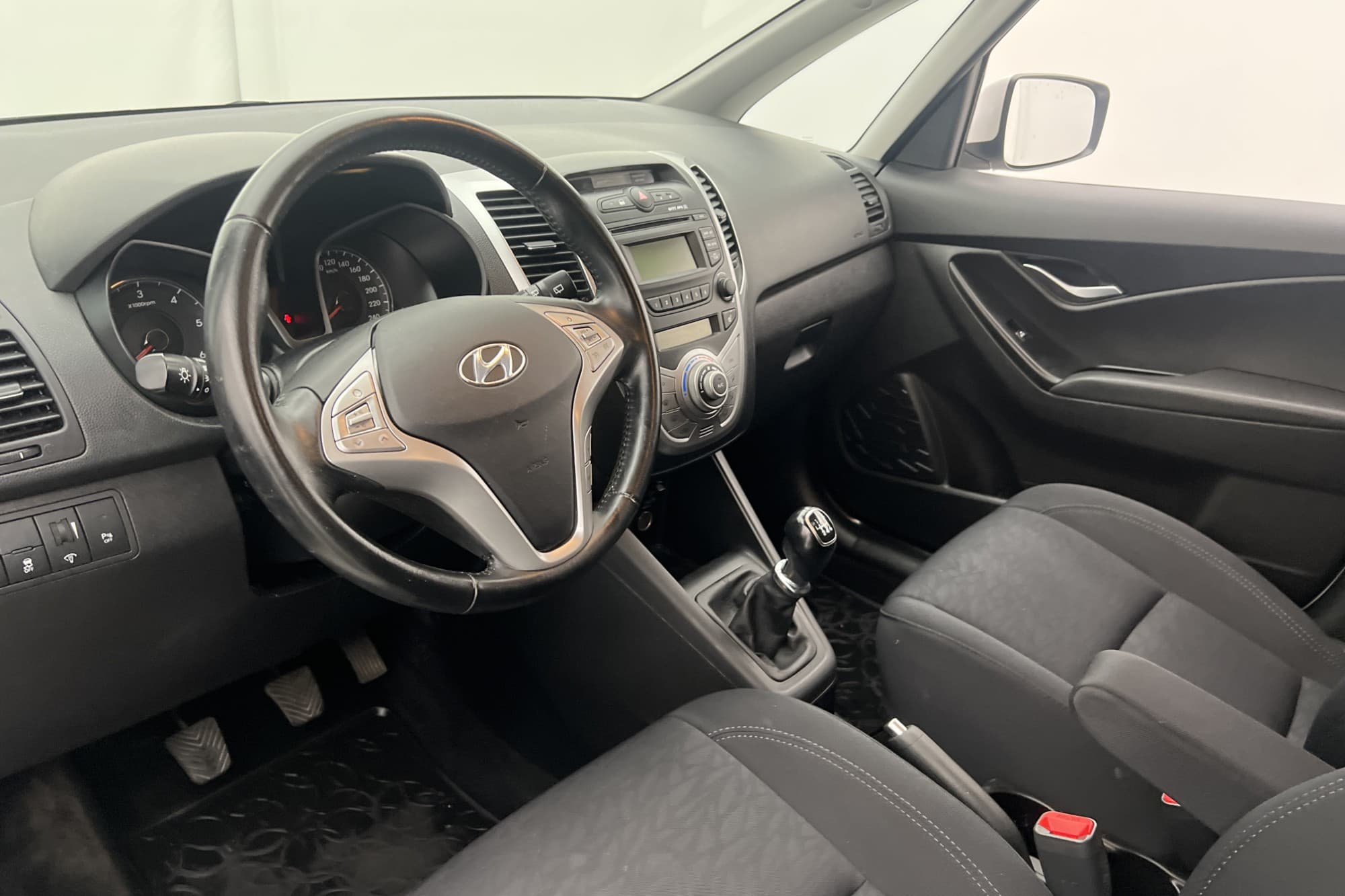 Hyundai ix20 1.6 CRDi 116hk Comfort Farthållare Sensorer
