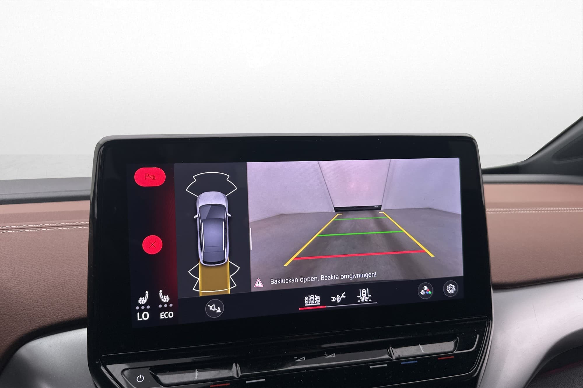 Volkswagen ID.4 Pro Performance Dragkrok Värmare Kamera MOMS