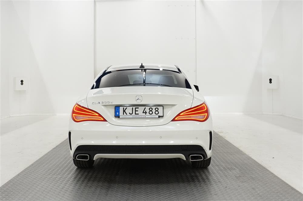 Mercedes-Benz CLA 200d AMG Navi Skinn/Alcantara 0,39l/milexteriör