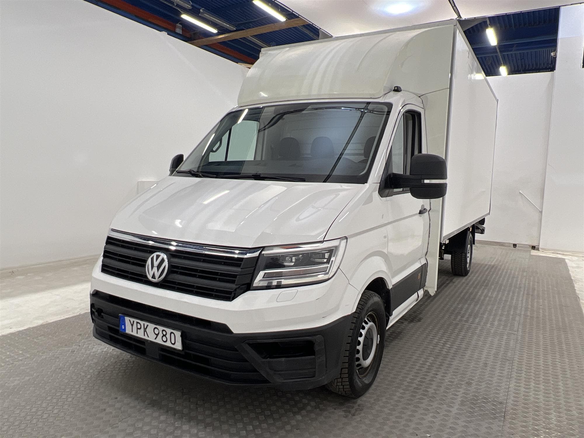 Volkswagen Crafter 177hk Bakgavellyft Värmare B-Kamera Moms