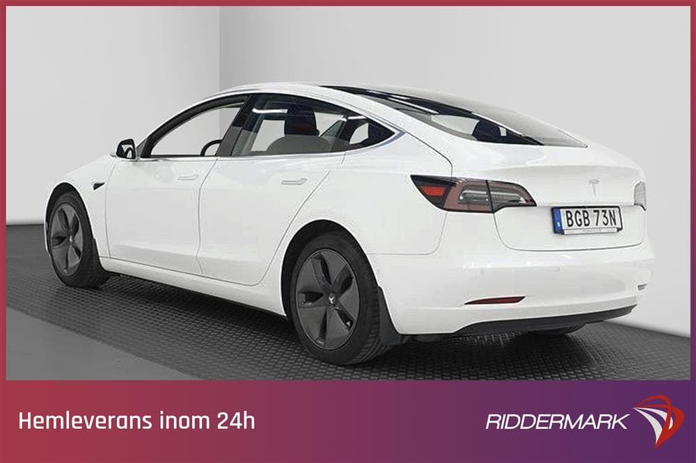 Tesla Model 3 Standard Range Plus 258hk Svensksåld Autopilotexteriör