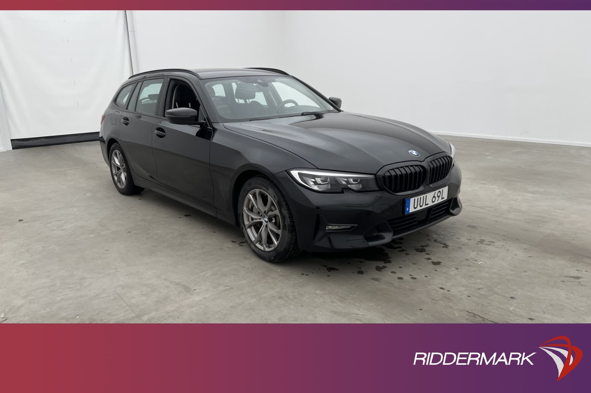 BMW 330 e Touring 292hk