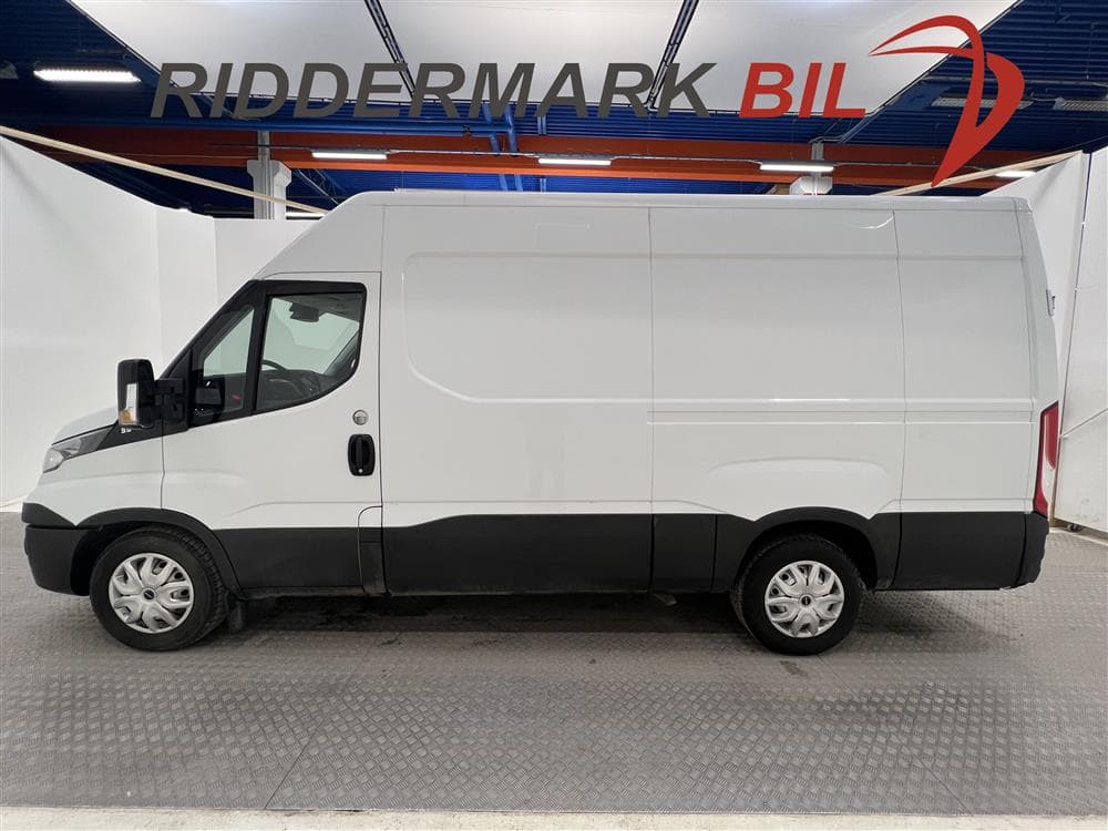 Iveco Daily 35 2.3 Värmare  L3H2 Aut 1073kg Lastvikt Moms
