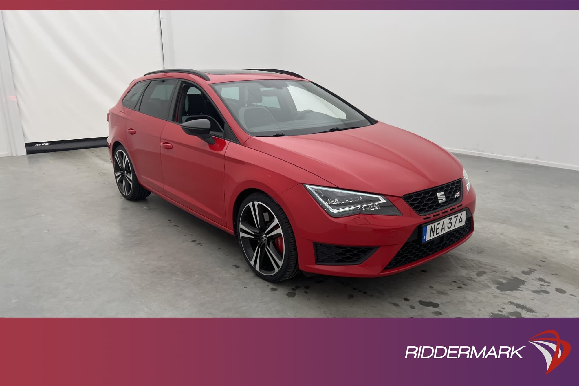 SEAT Leon Cupra ST TSI 290hk
