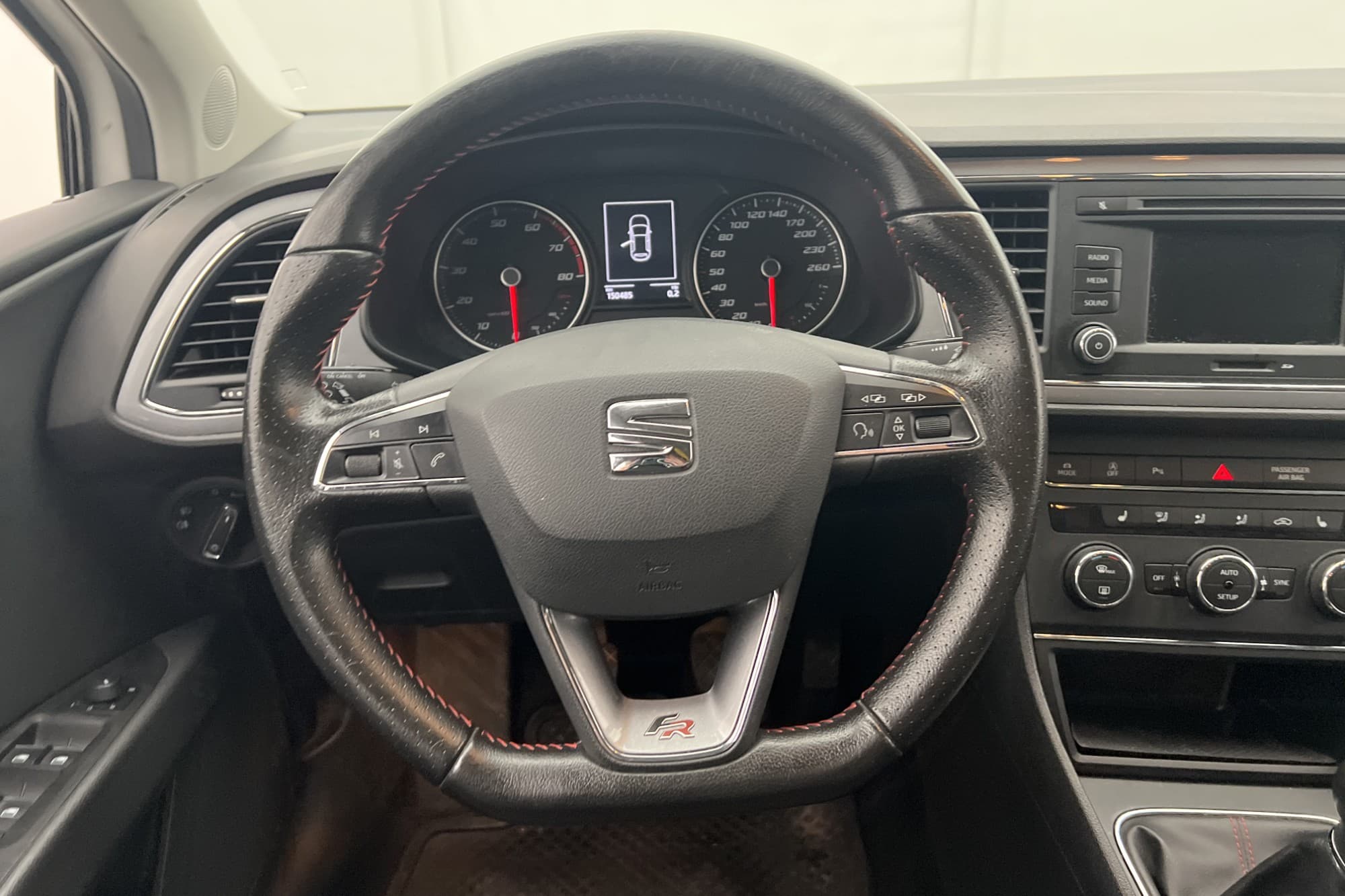 SEAT Leon ST TSI 150hk FR Motorvärmare Sensorer Halvskinn