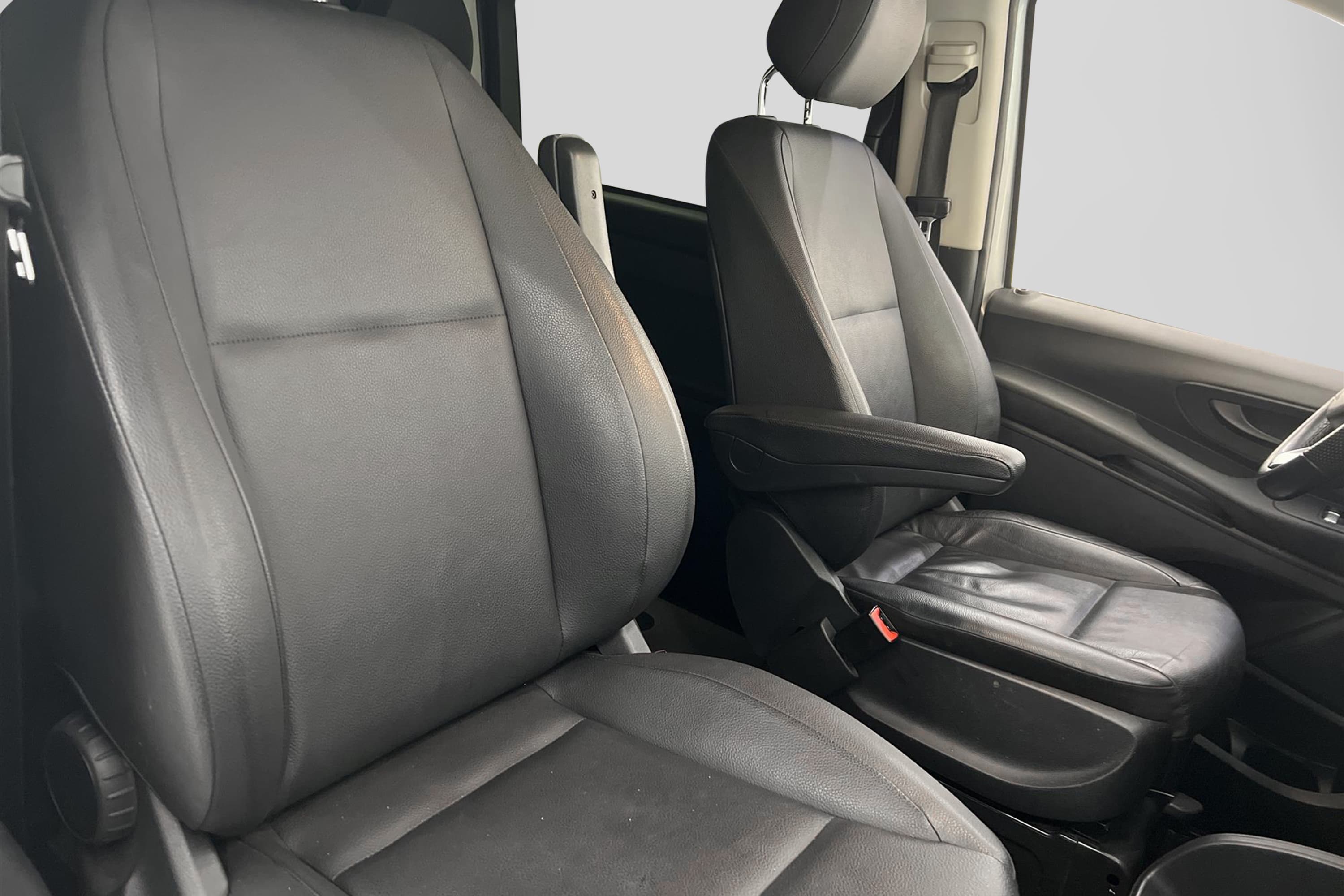 Mercedes-Benz Vito Mixto 119d Automat EDT.1 Värmare Moms interiör