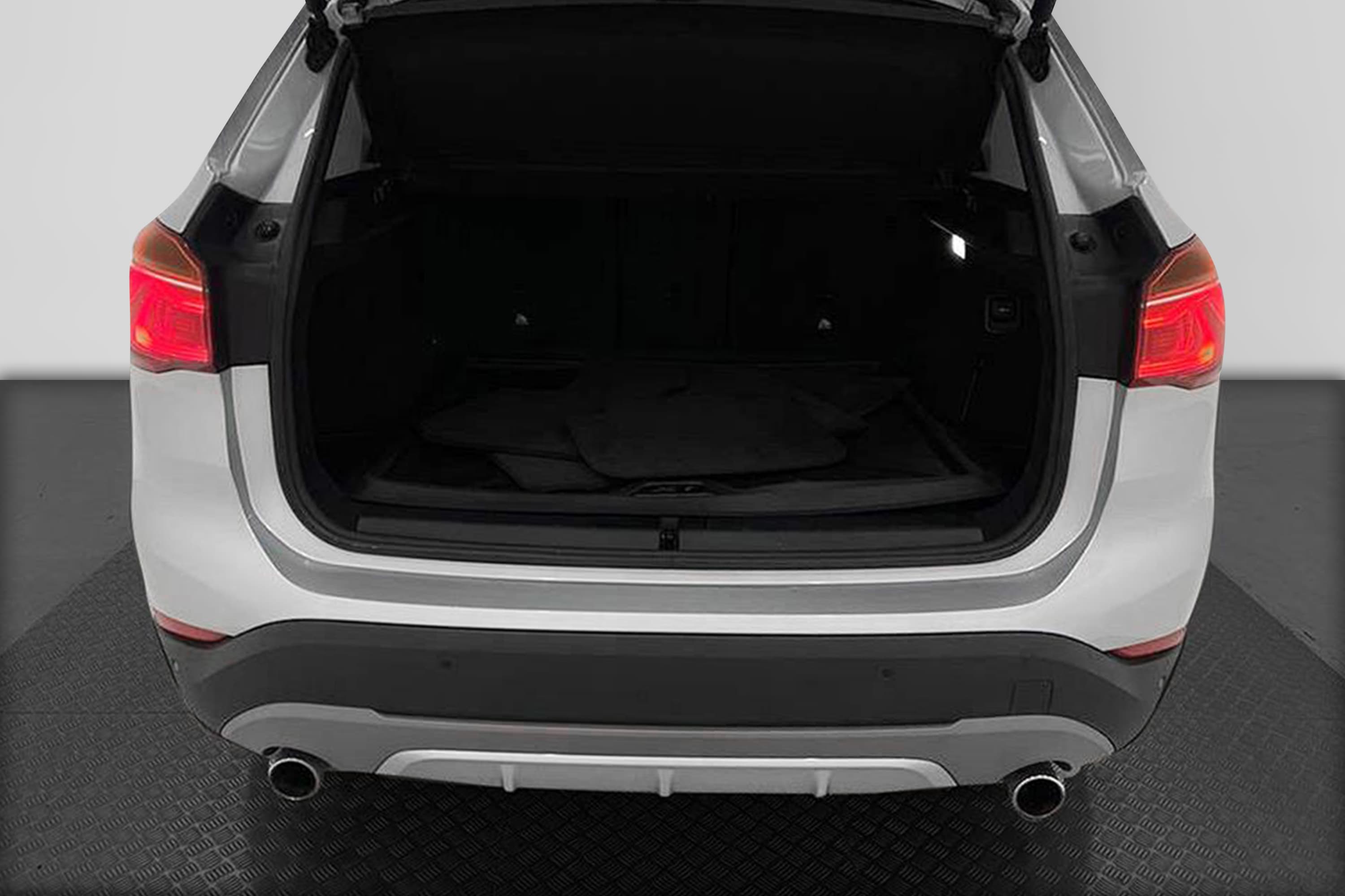 BMW X1 xDrive20d 190hk Sport Line 2 Brukare 0,49l/milinteriör
