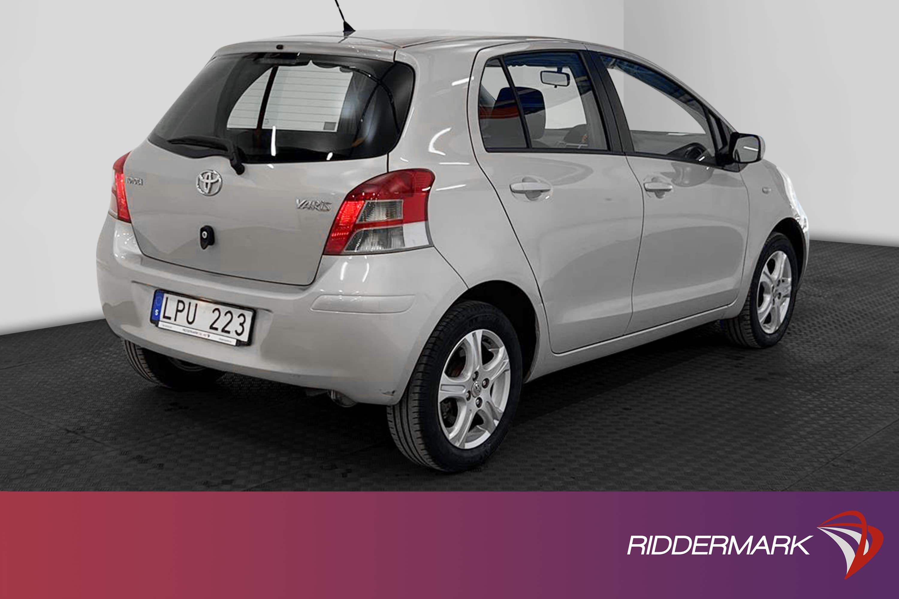 Toyota Yaris 1.0 VVT-i 69hk Låg Skatt 0,49L/mil