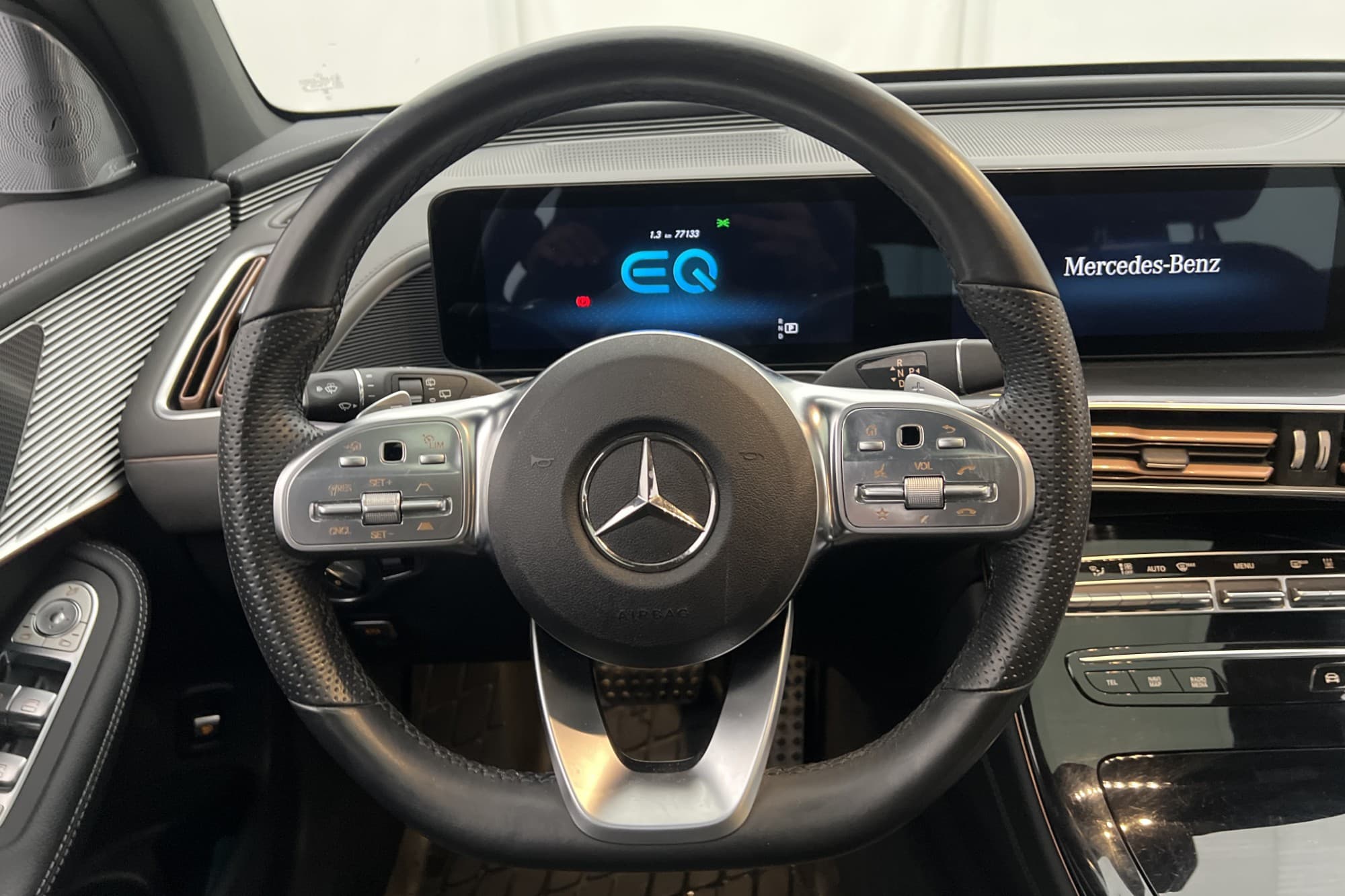 Mercedes-Benz EQC 400 AMG Värm Taklucka Burmester HUD 360° 