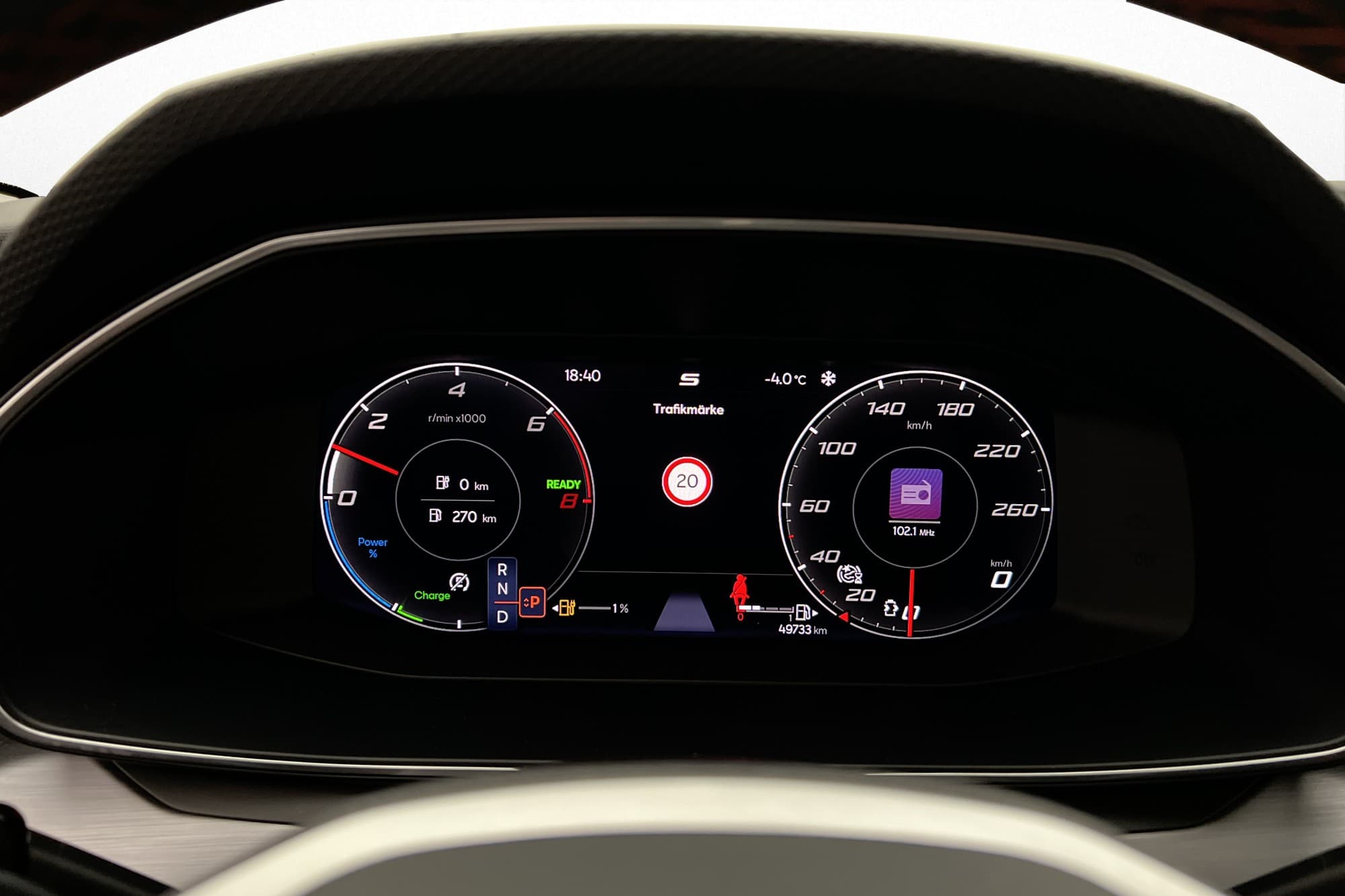 SEAT Leon ST e-Hybrid FR Cockpit Kamera Drag Navi CarPlay