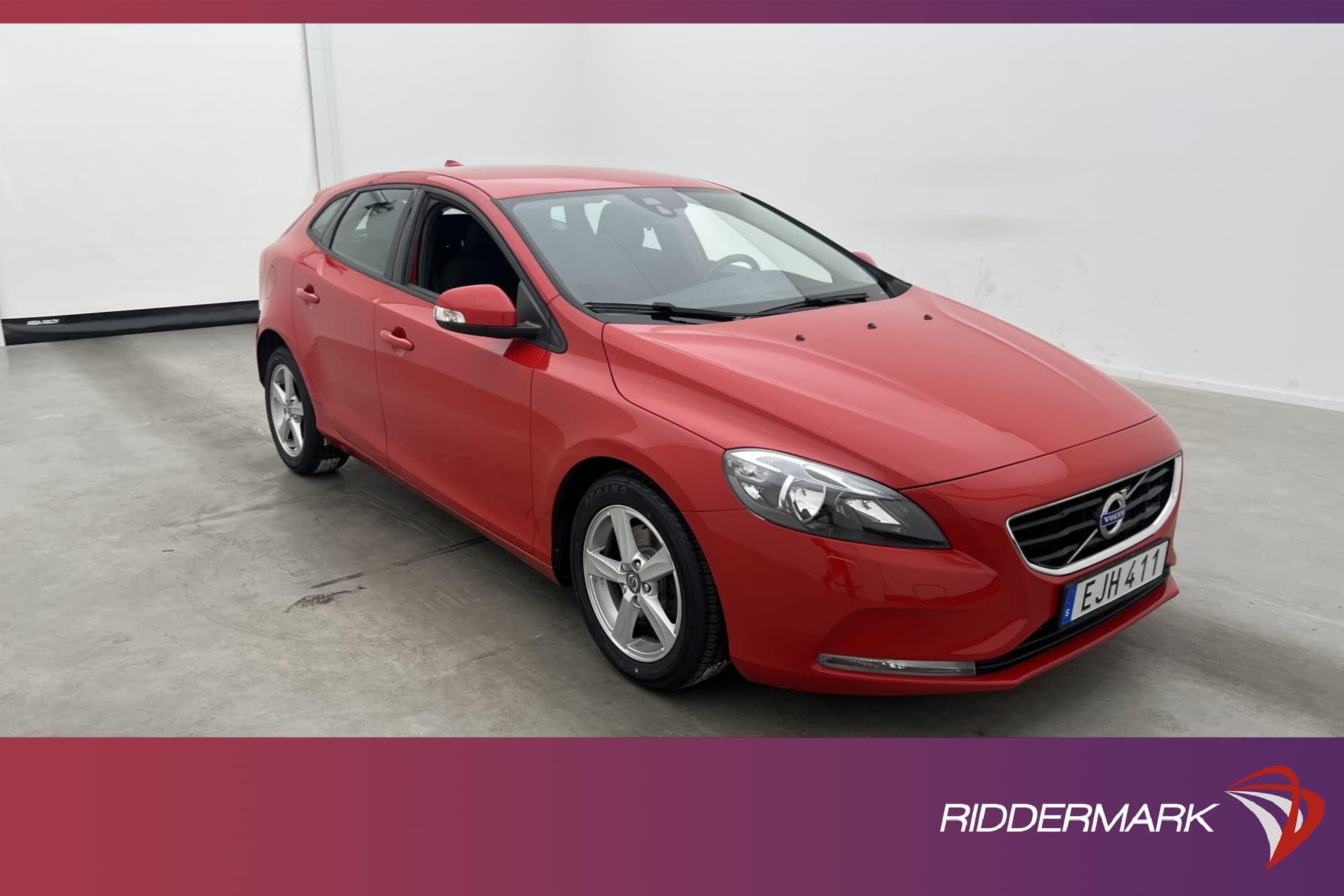 Volvo V40 T2 120hk