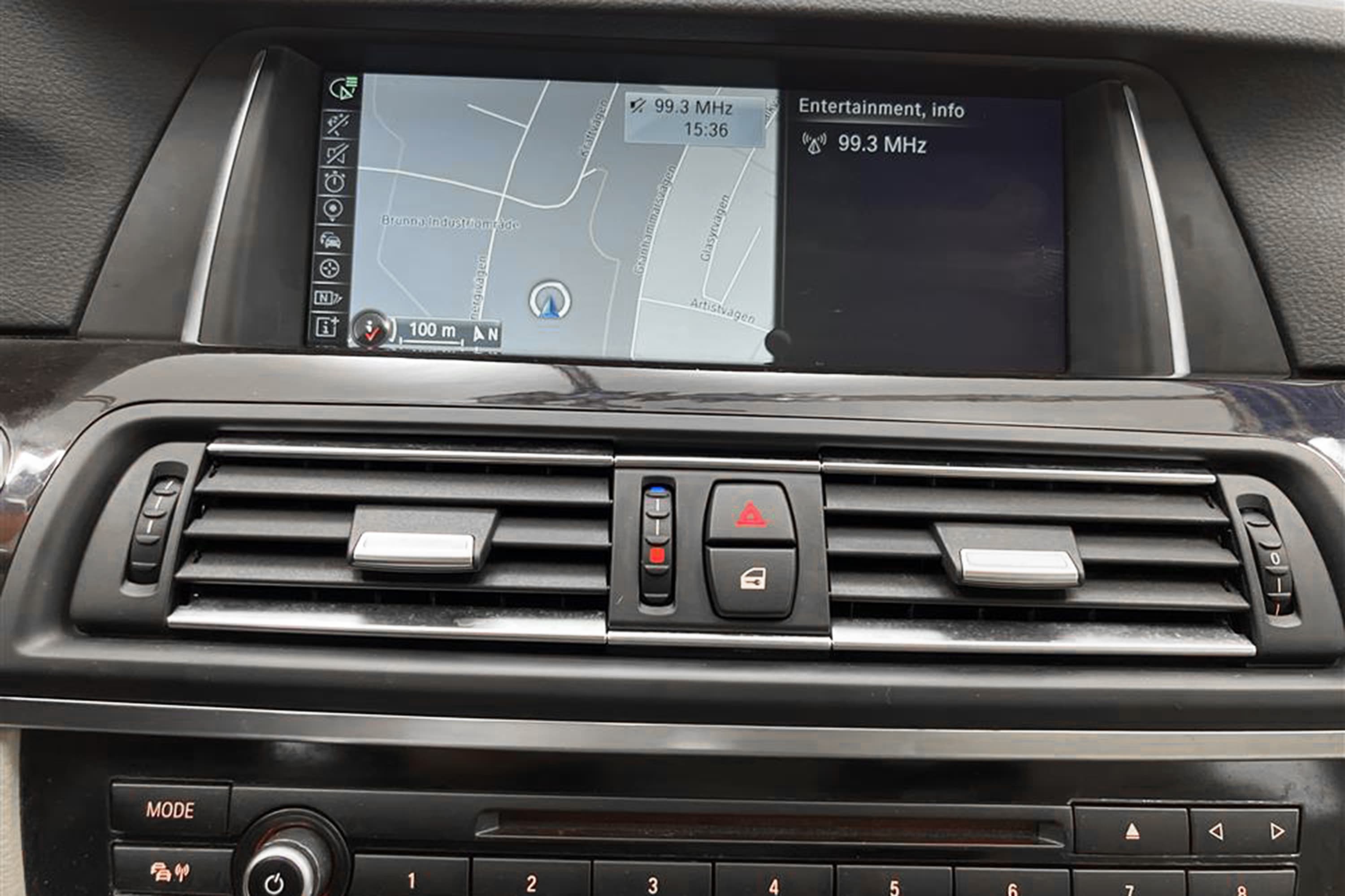 BMW 530d xDrive 258hk HuD Navigation Drag 0,59l/100kminteriör