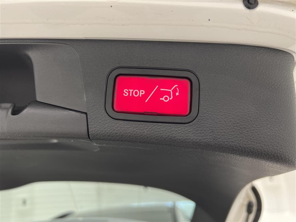Mercedes-Benz C 200d 160hk AMG Pano Värmare Kamrera Navi