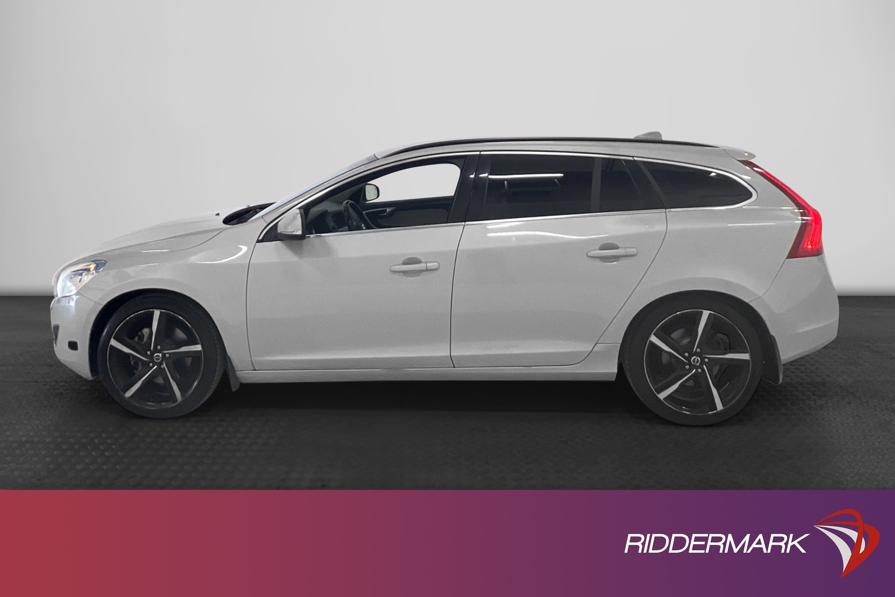 Volvo V60 D5 215hk