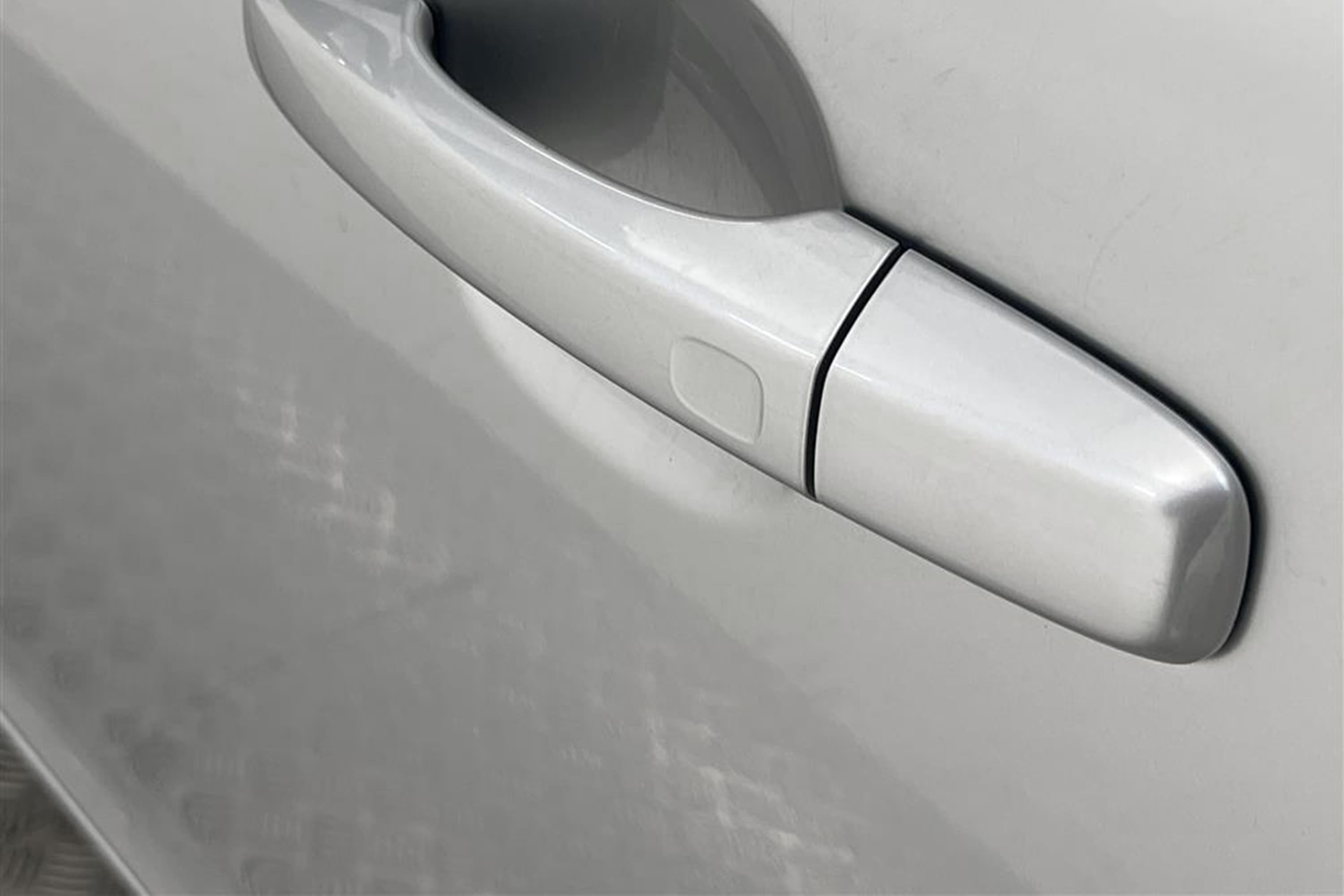 Volvo V60 D4 AWD 181hk Summum D-Värm Skinn Välservadinteriör