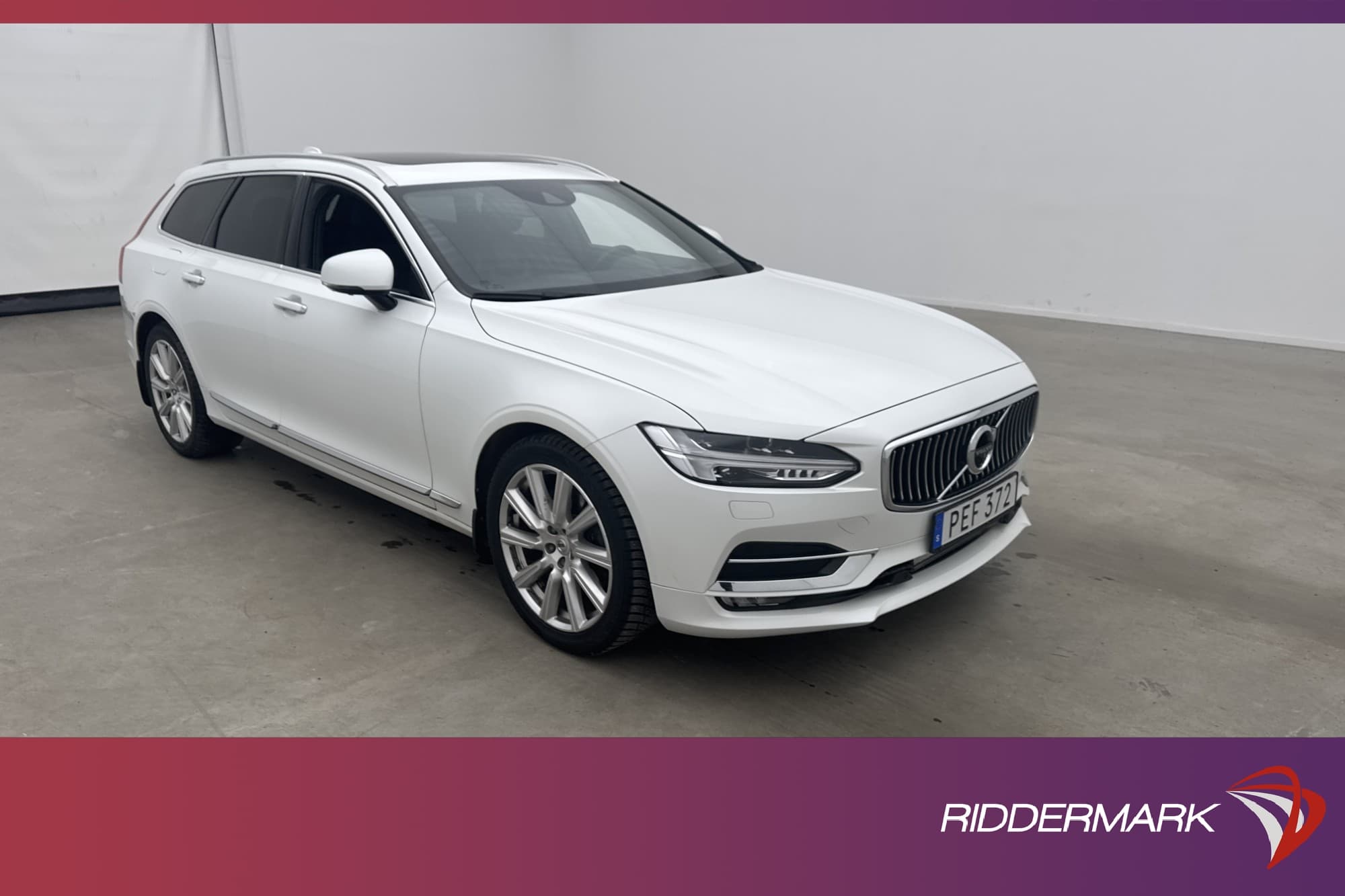 Volvo V90 D5 AWD Inscription D-Värmare VOC Pano 360° HUD
