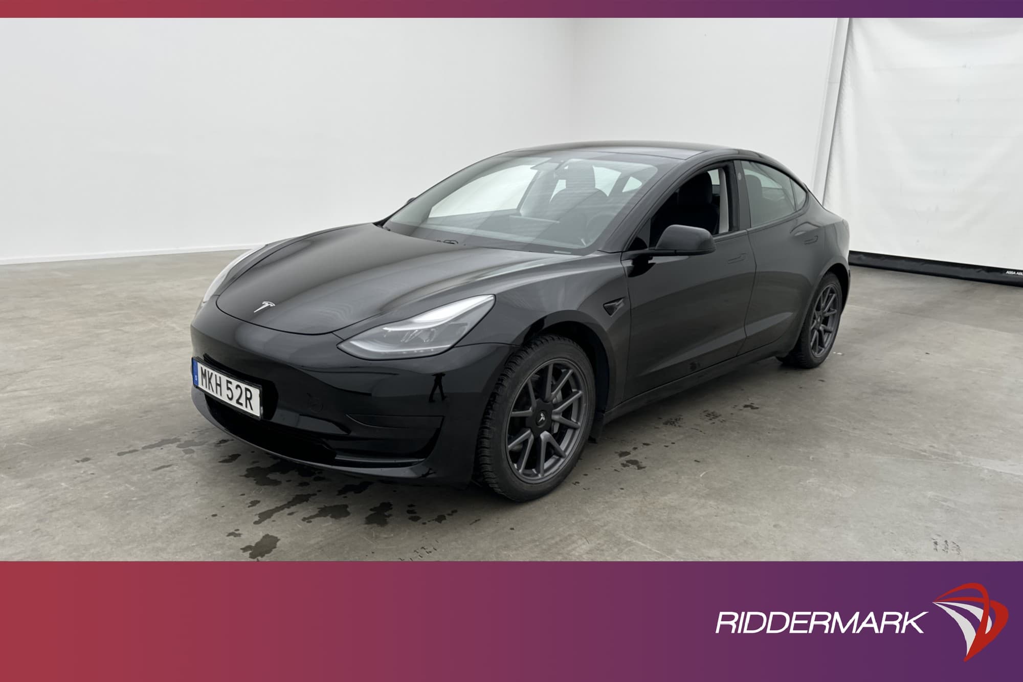 Tesla Model 3 Standard Range Plus 325hk