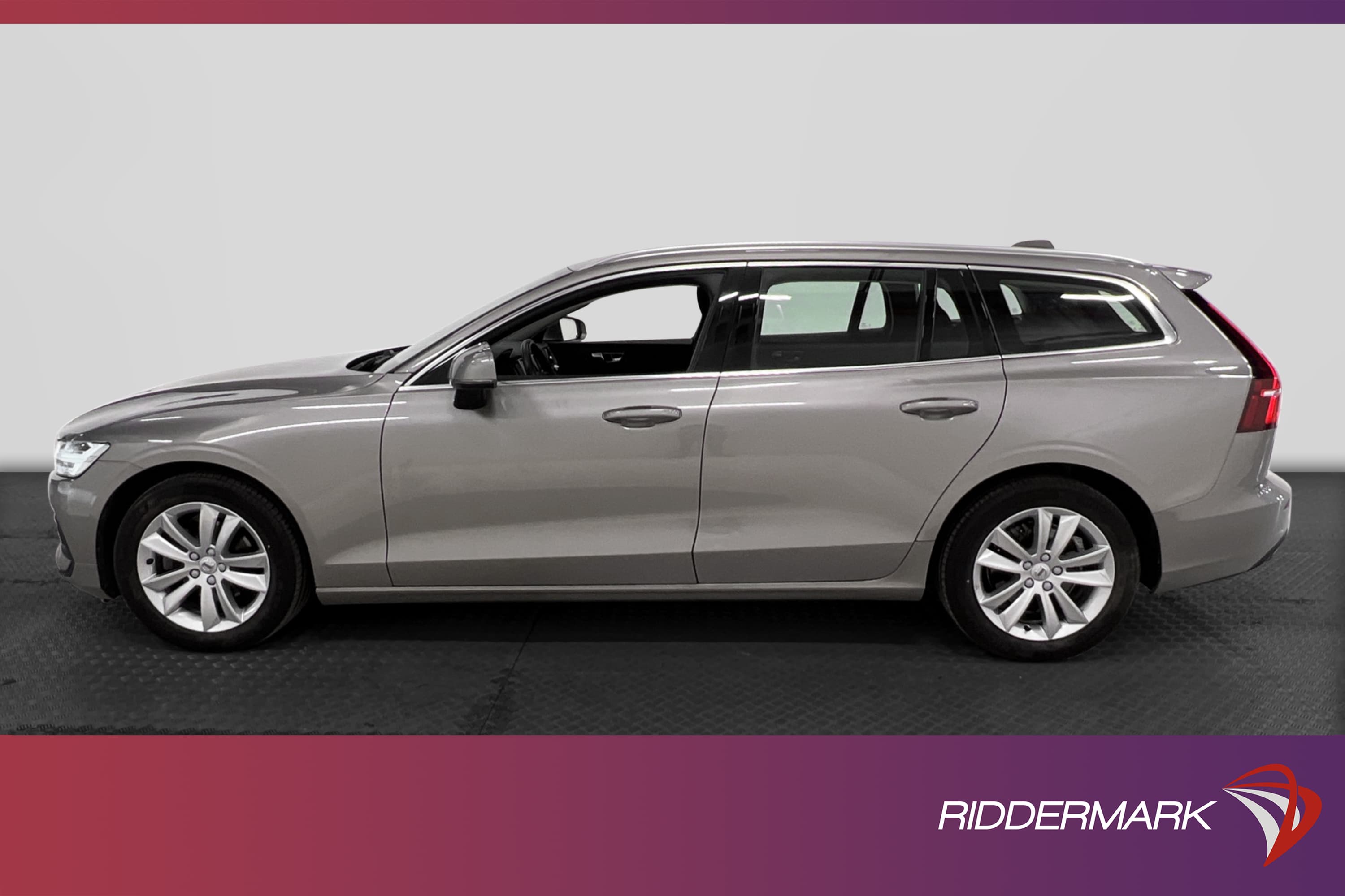 Volvo V60 B4 197hk Momentum Voc Dragkrok BLIS Keyless-Go