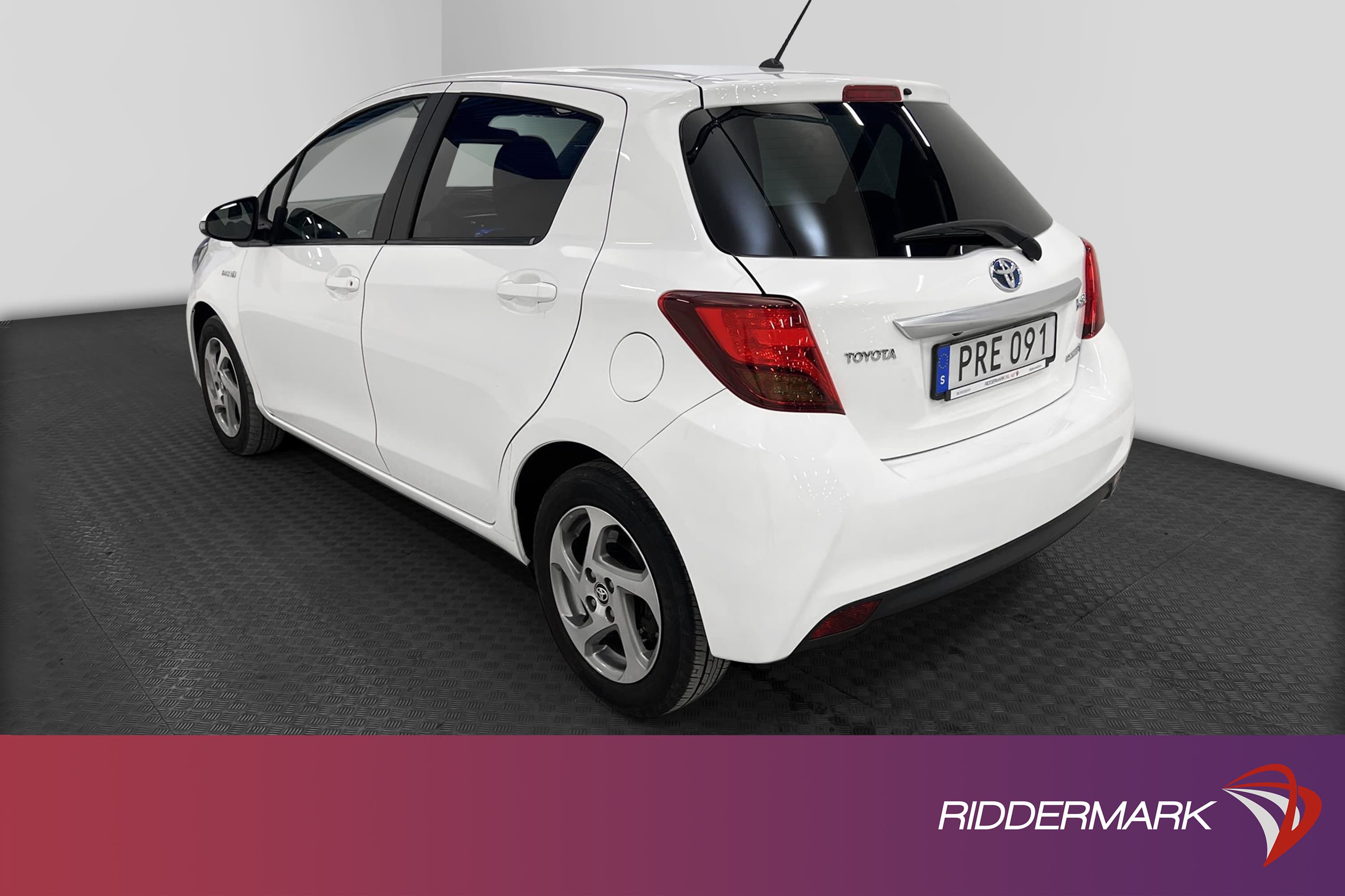 Toyota Yaris Hybrid e-CVT 101hk