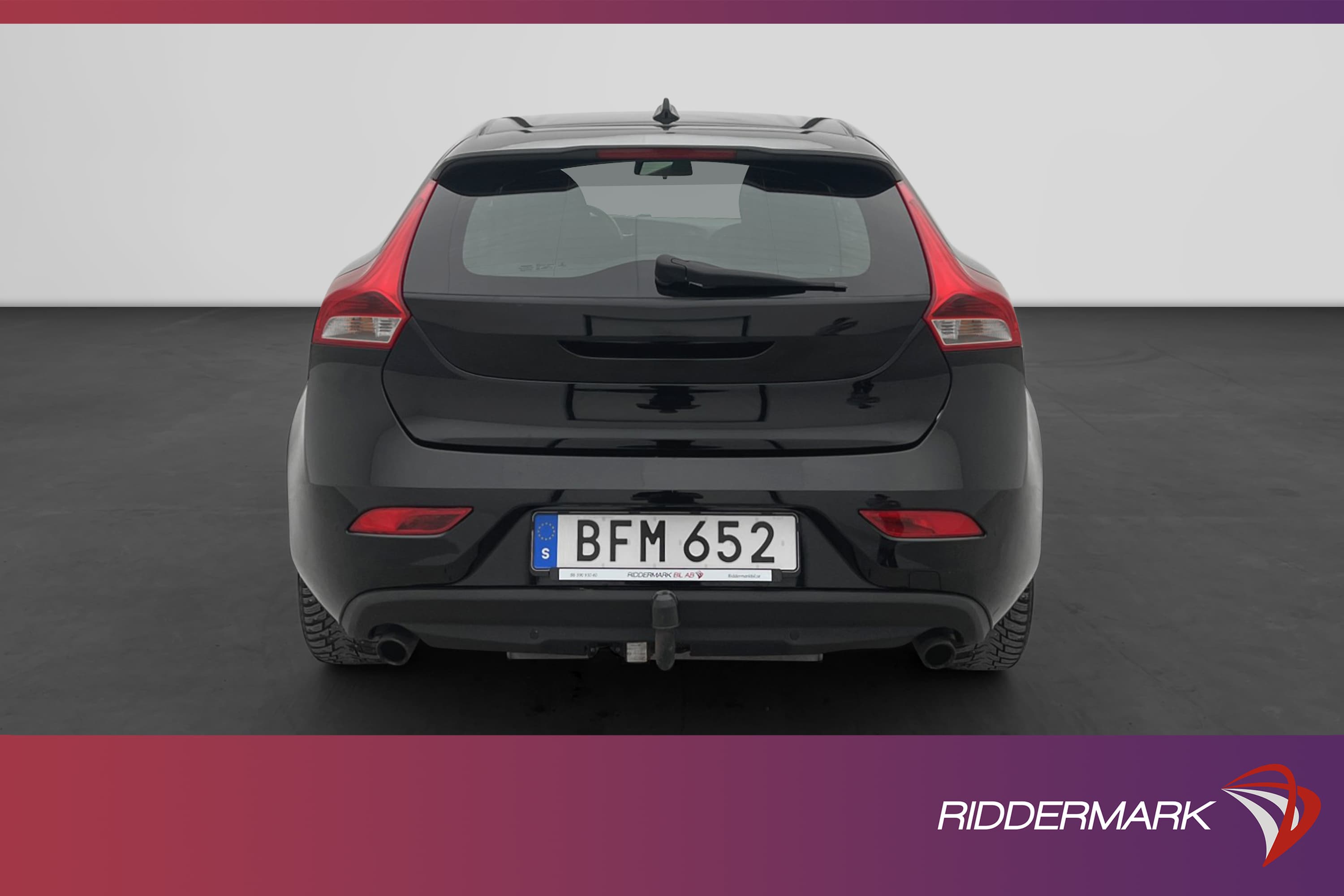 Volvo V40 T2 120hk