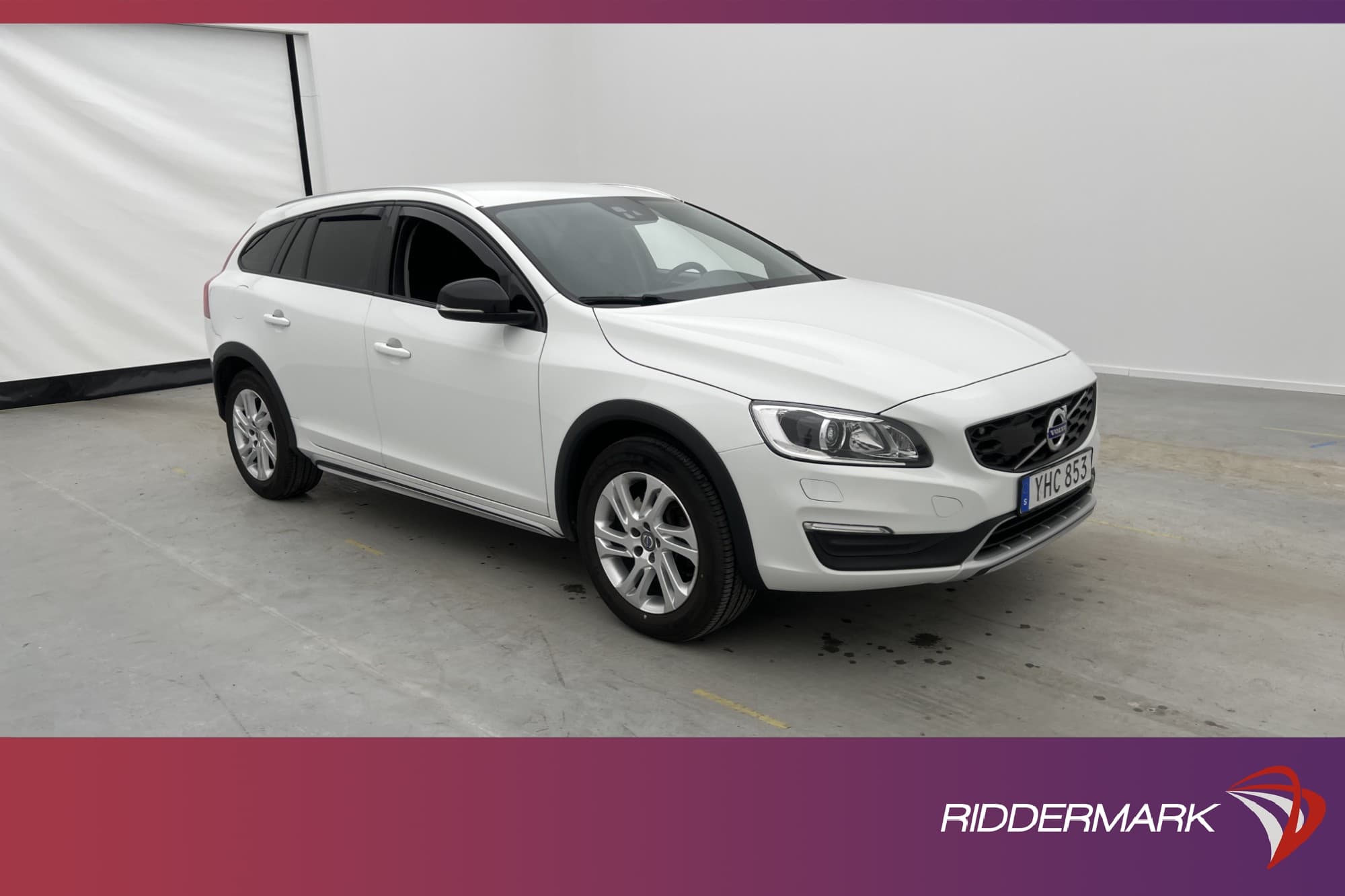 Volvo V60 Cross Country
