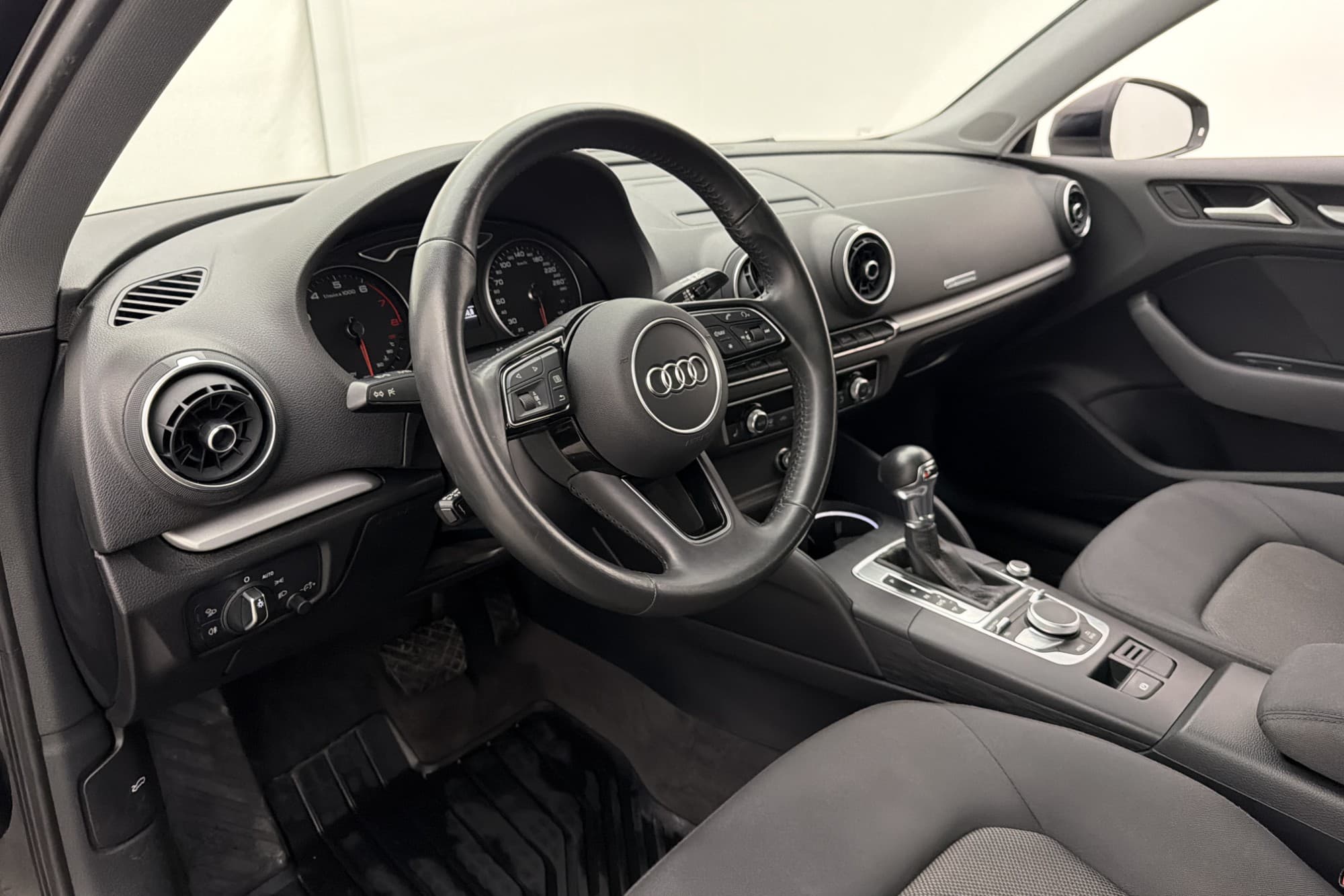 Audi A3 Sportback 30 TFSI Proline Adaptiv-Fart Bluetooth 