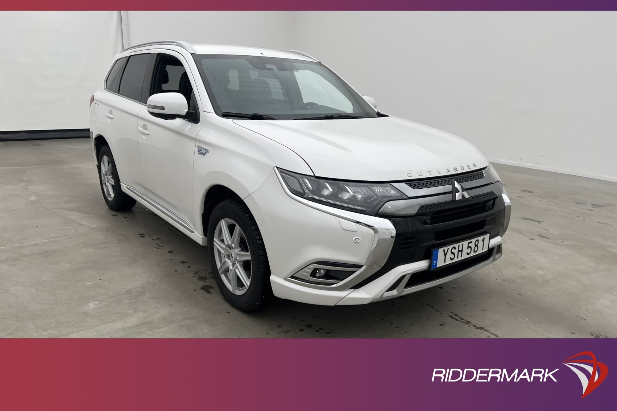 Mitsubishi Outlander P-HEV 224hk 4WD