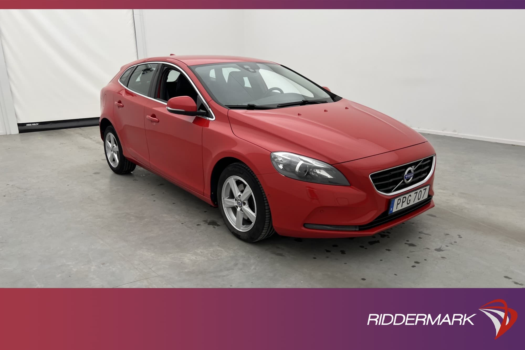 Volvo V40 D2