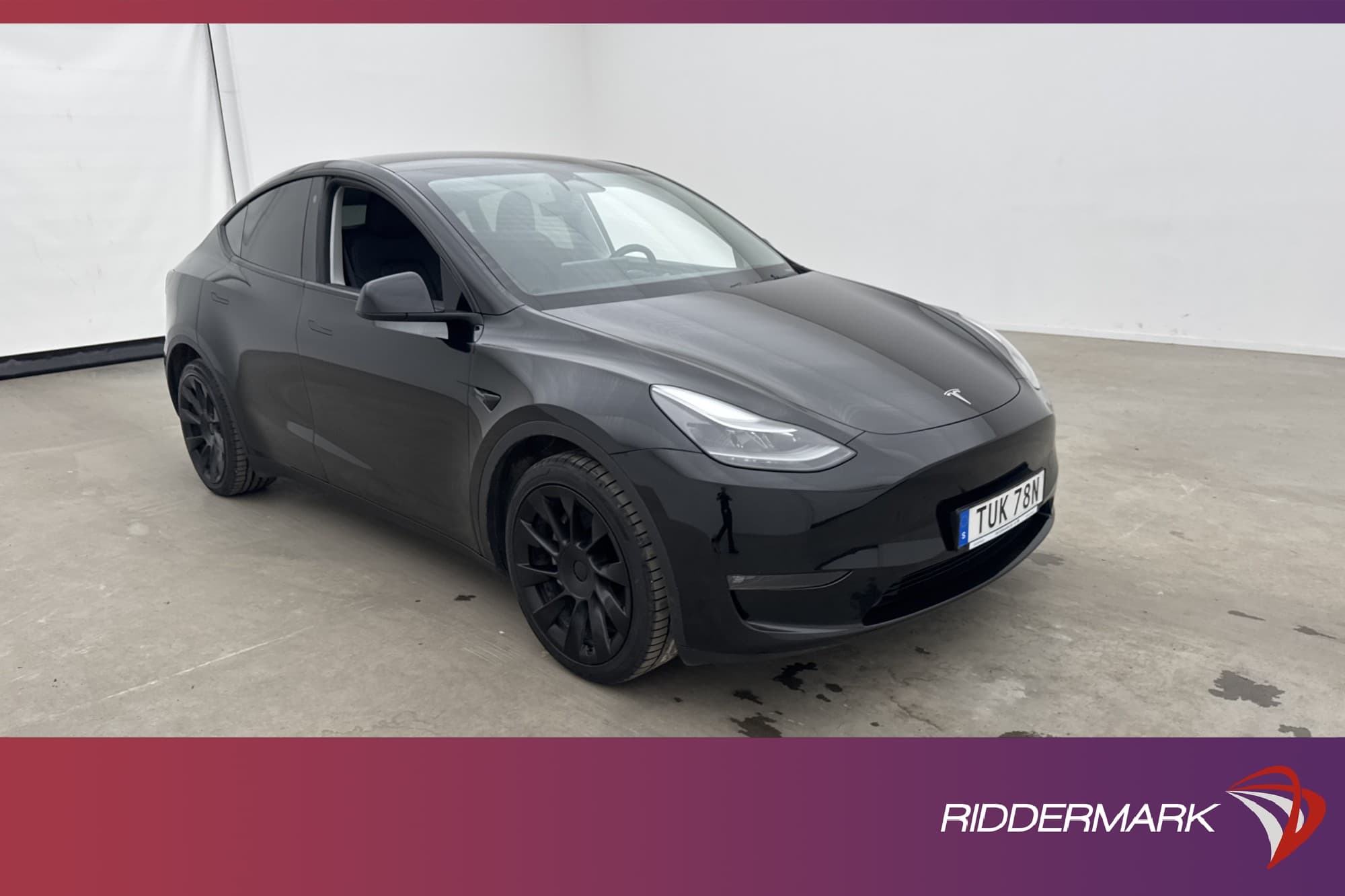 Tesla Model Y Long Range AWD Dragkrok Turbin MOMS
