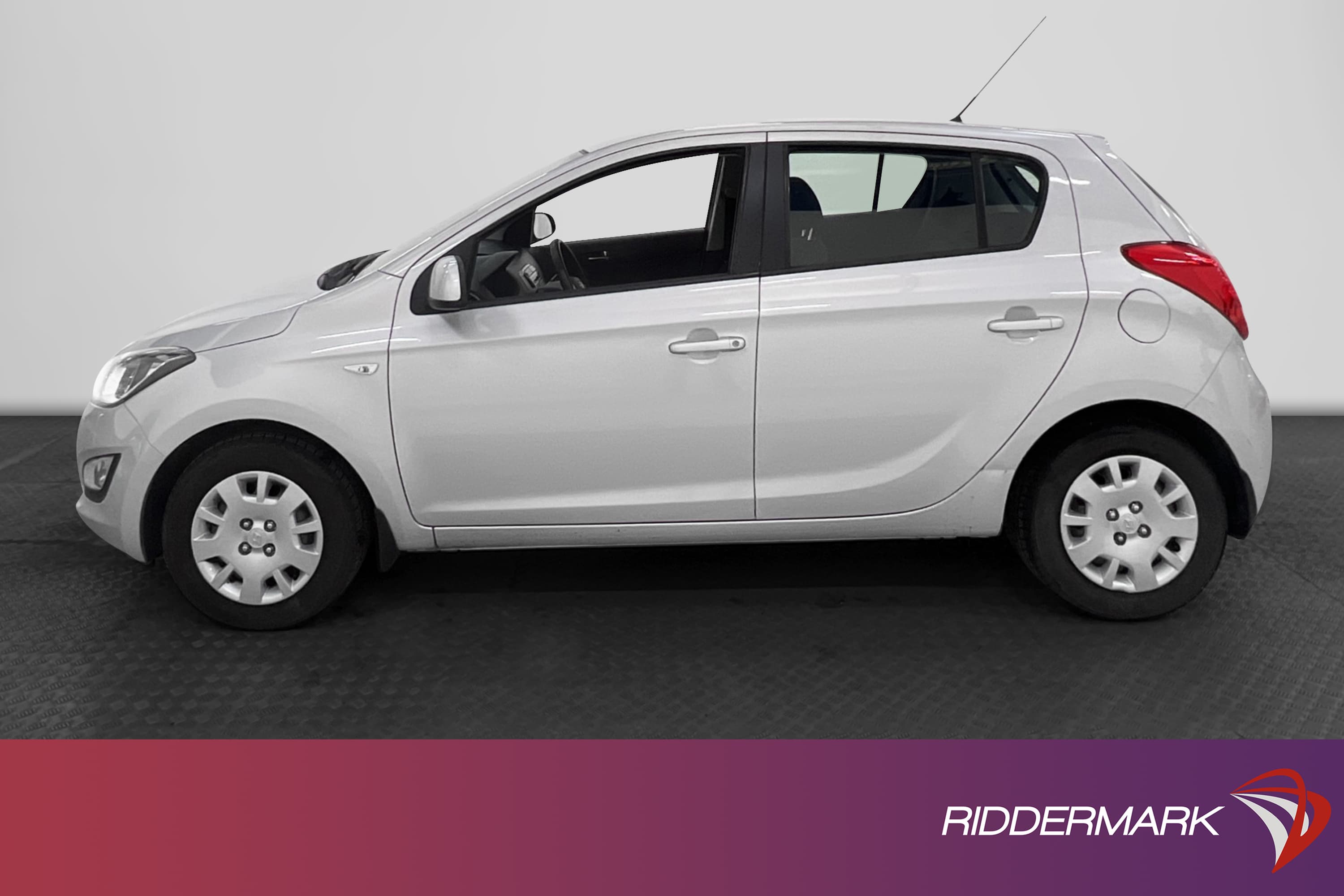 Hyundai i20 1.2 86hk Välservad