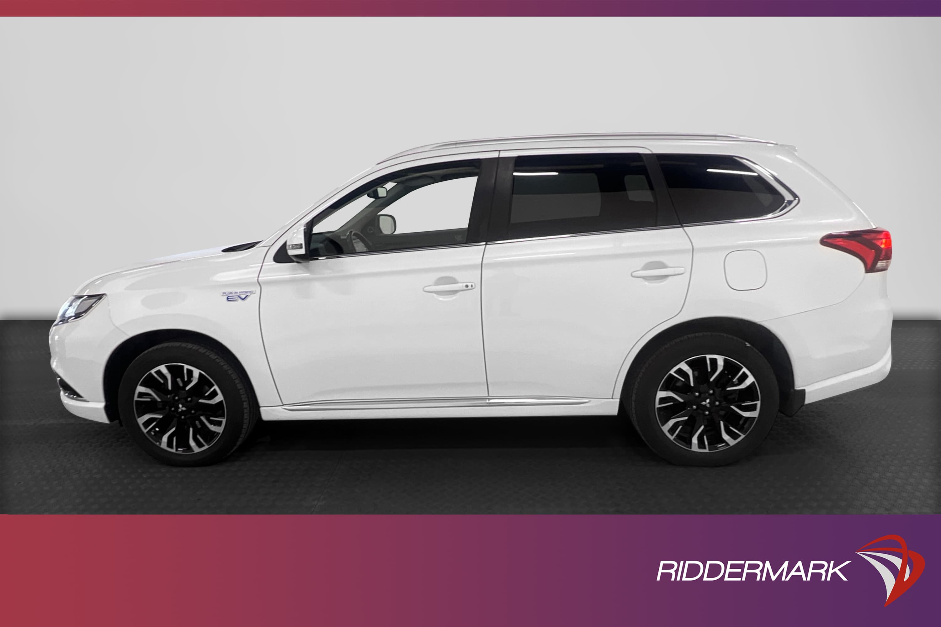 Mitsubishi Outlander PHEV 4WD 203hk