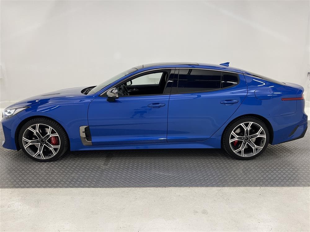 Kia Stinger 3.3 T-GDi AWD 370hk