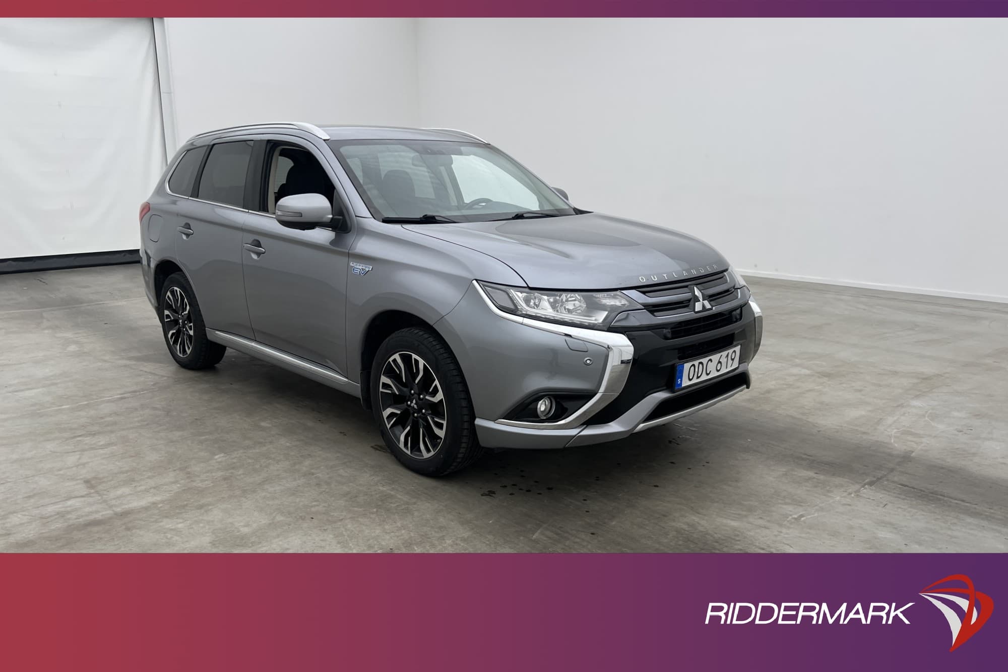 Mitsubishi Outlander PHEV 4WD 203hk